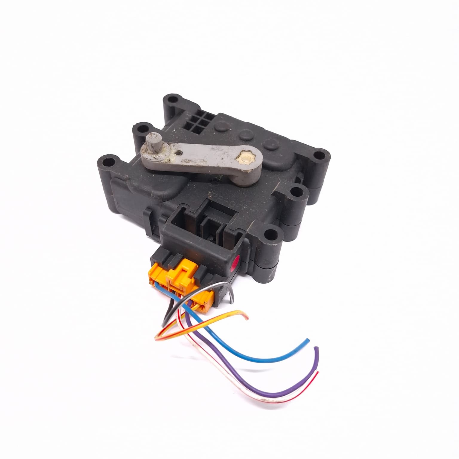 Electronic actuator Mazda 6 (GG) 2002–2008 5W28Z – 1