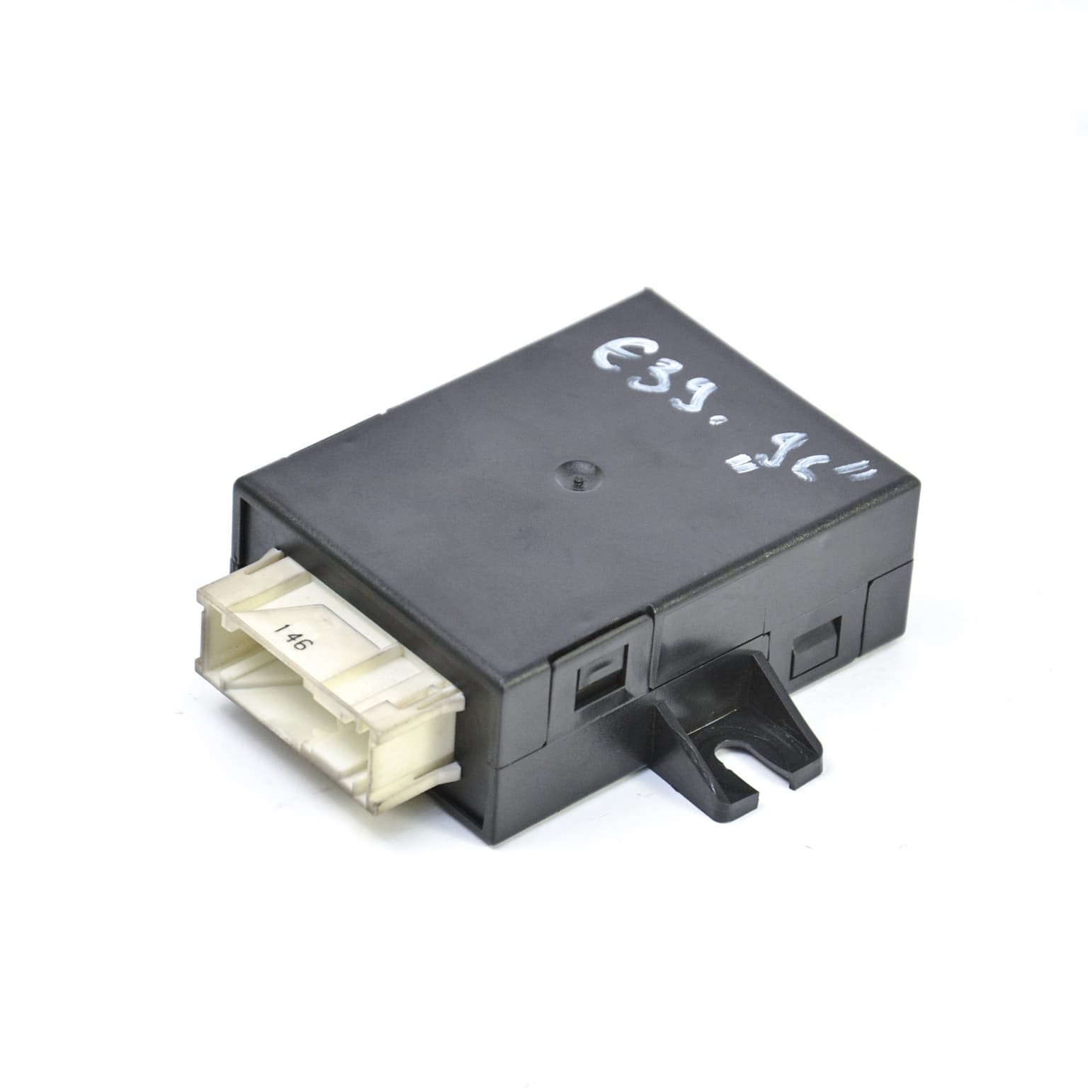 Control unit BMW 5 (E39) 1995–2004 525 tds M51 D25 (256T1) 8352494 – 1