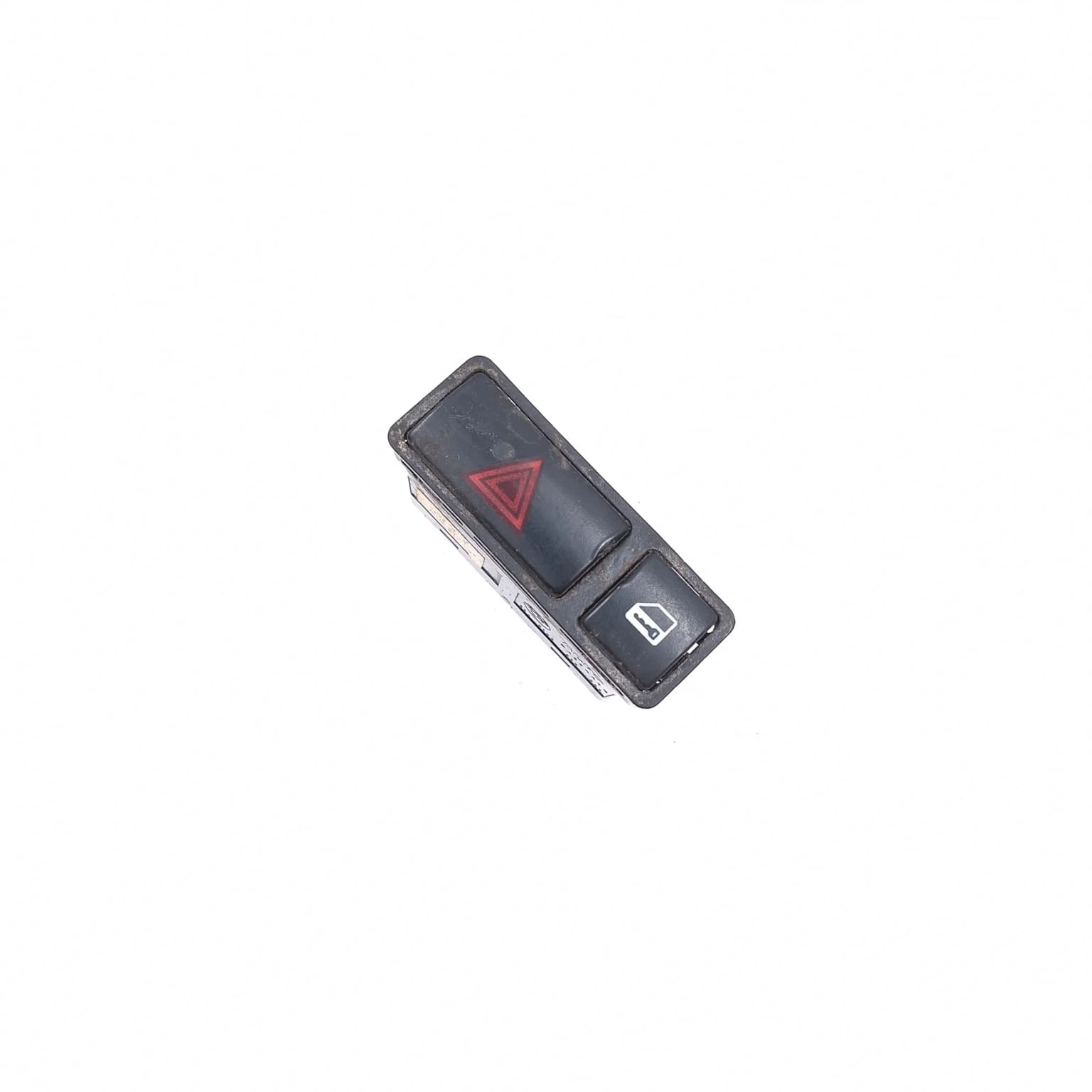 Hazard light switch BMW 3 (E46) 1998–2007 320 d 8368920 – 1