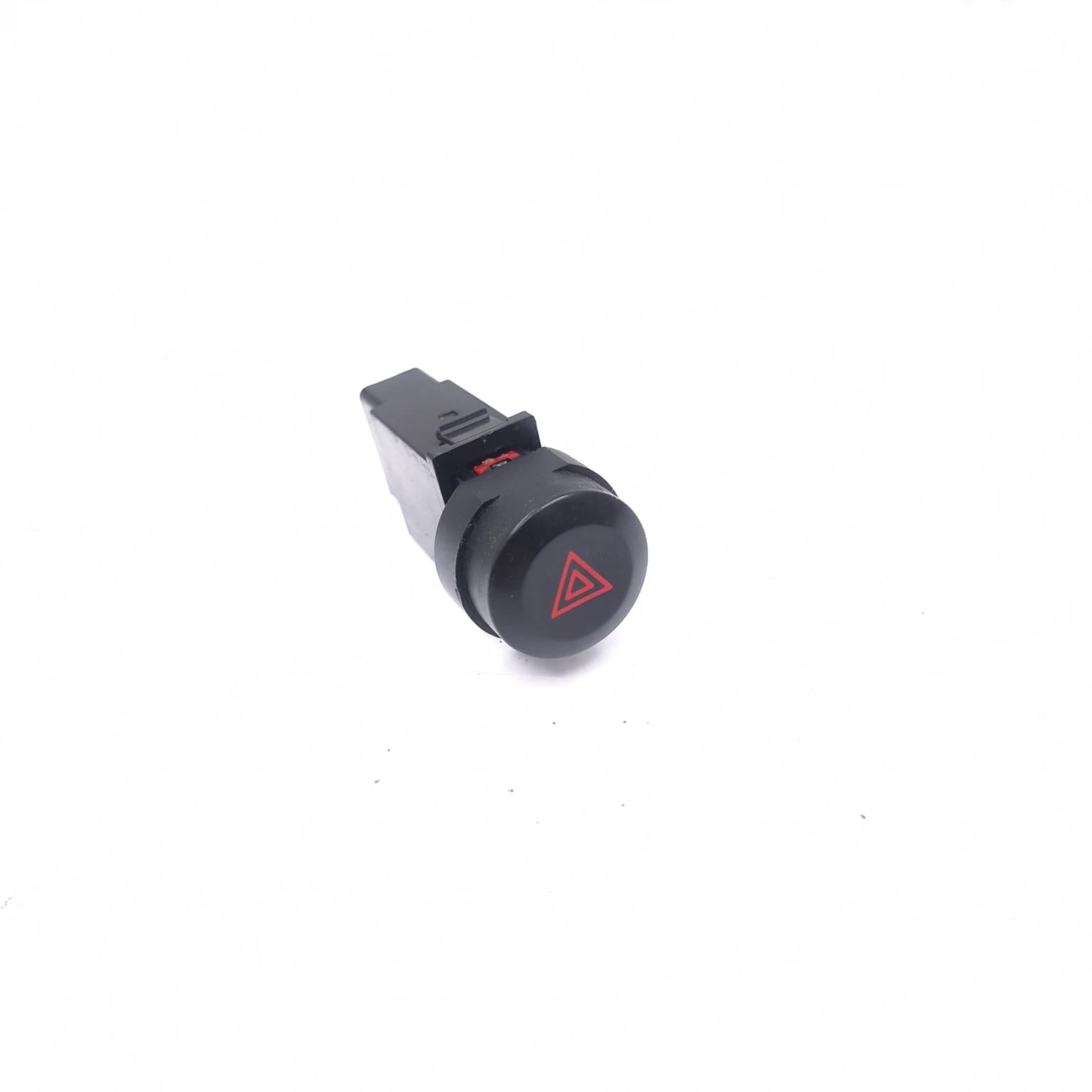 Hazard light switch Kia SORENTO 1 (JC) 2002–2009 937303E000 – 1
