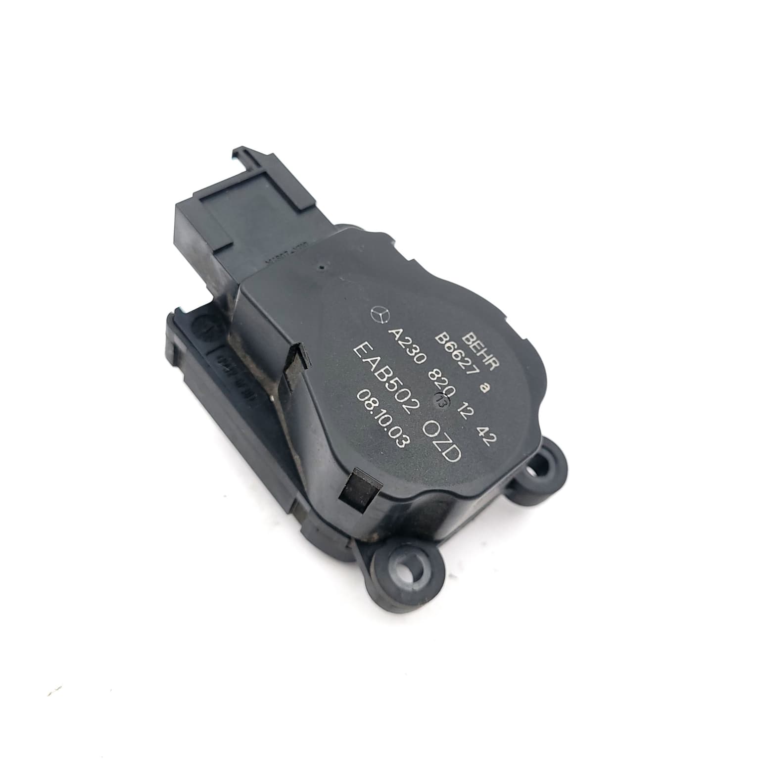 Electronic actuator Mercedes-Benz E-CLASS (W211) 2002–2009 E 320 CDI (211.026) OM 648.961 A2308201242 – 1