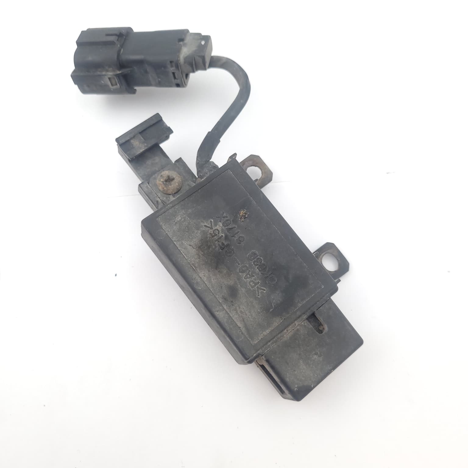 Calculateur Kia CARENS 2 (FJ) 2002–2006 OK53B6176X – 1