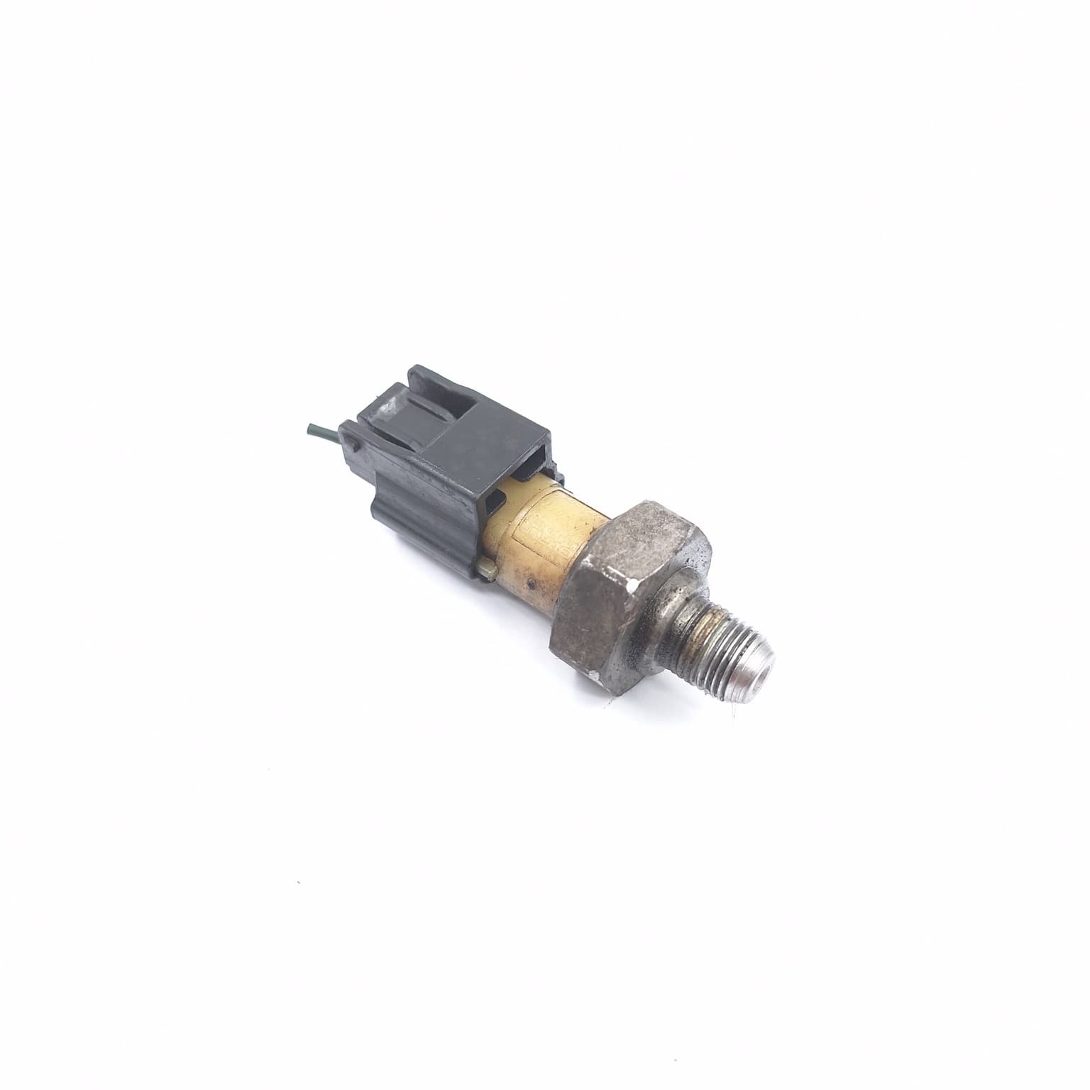 Oil pressure sensor Dacia LOGAN 2 2012–2020 TCe 90 H4B 400 – 1