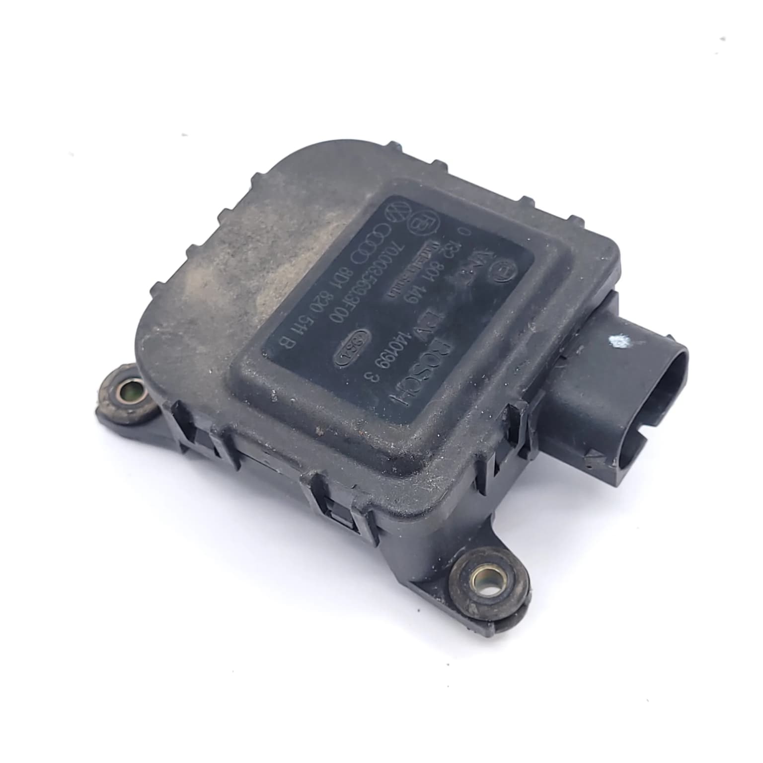Electronic actuator VW PASSAT B5, B5.5 1996–2005 8D1820511B – 1