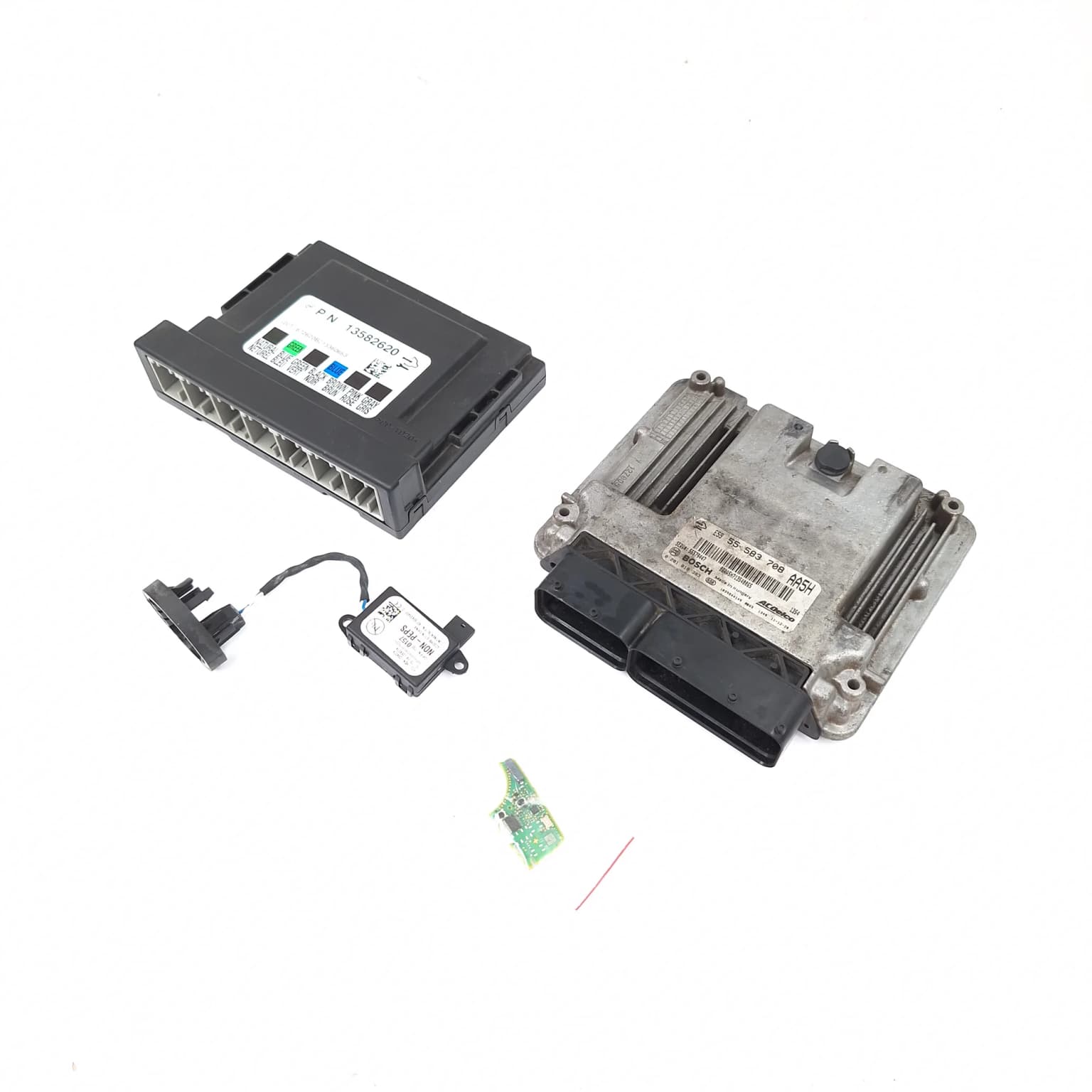 Kit calculateur et serrures Chevrolet AVEO T300 2011–2020 1.3 CDTI 16V A13DTE 0281018383 – 1