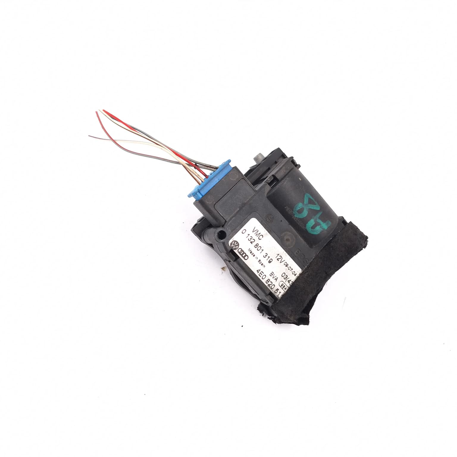 Electronic actuator Audi A8 (4E) 2002–2009 4E0820511 – 1