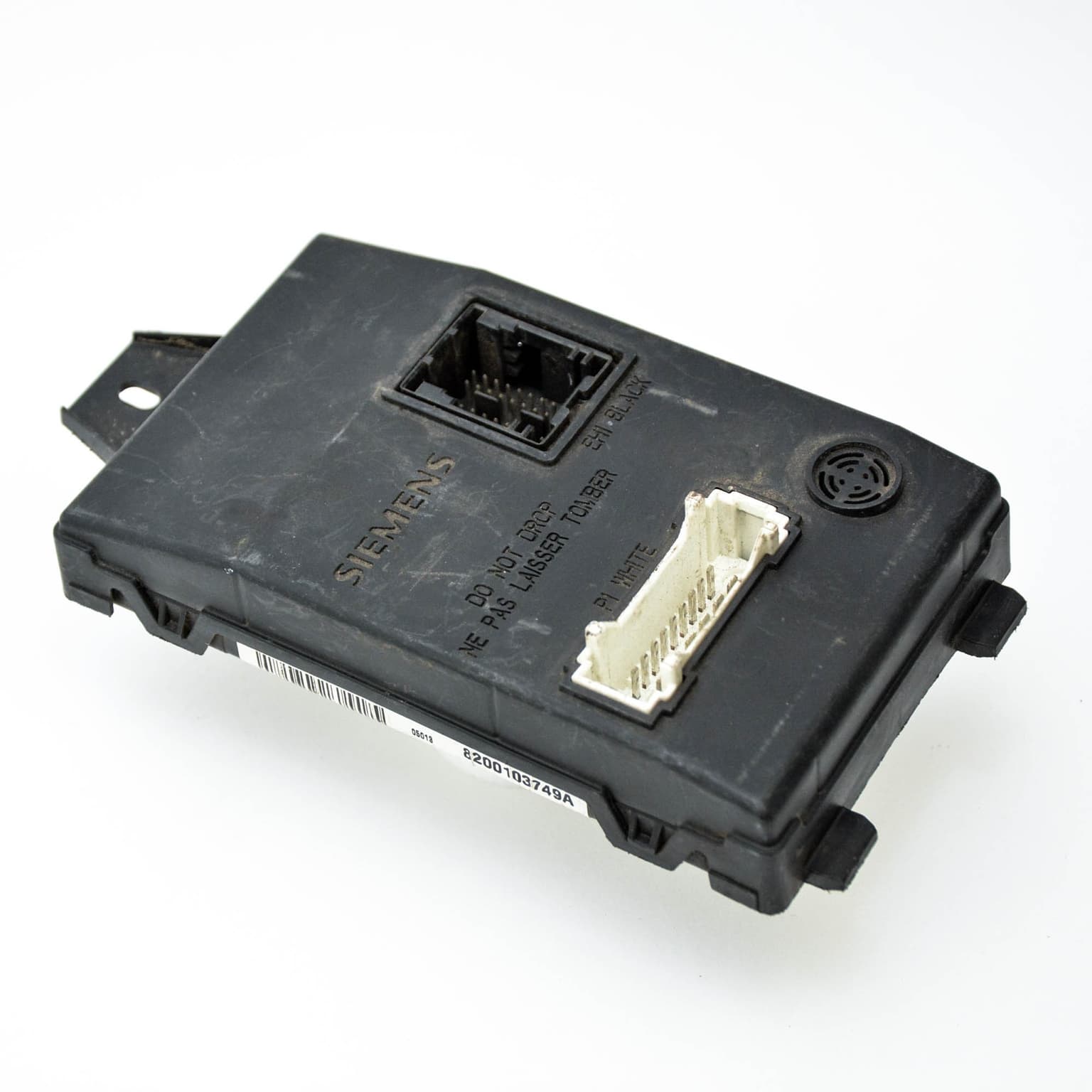 Comfort control module Renault CLIO 2 / SYMBOL 1 1998–2008 8200103749A – 1