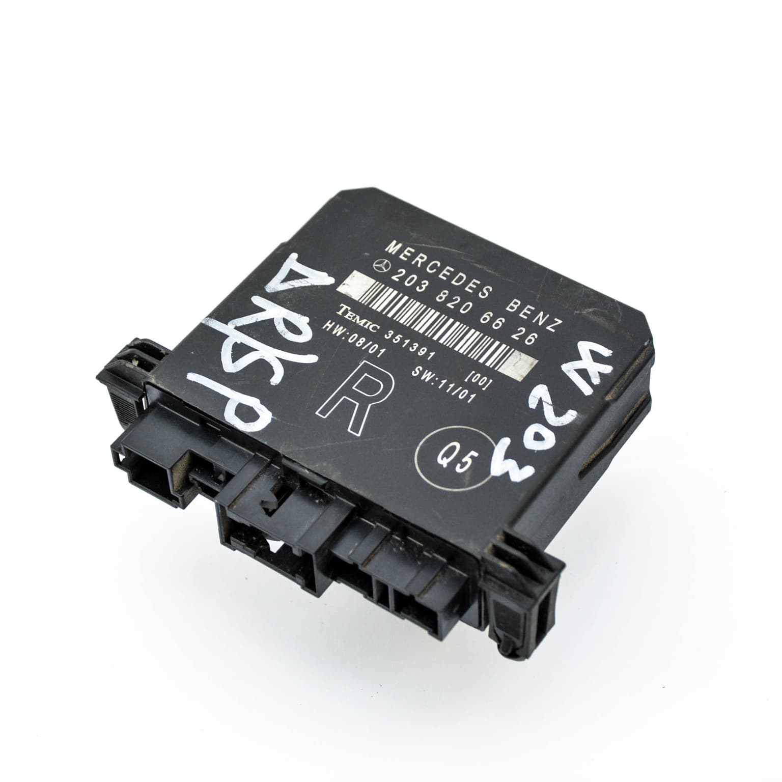 Control unit Mercedes-Benz C-CLASS (W203) 2000–2007 2038206626 – 1