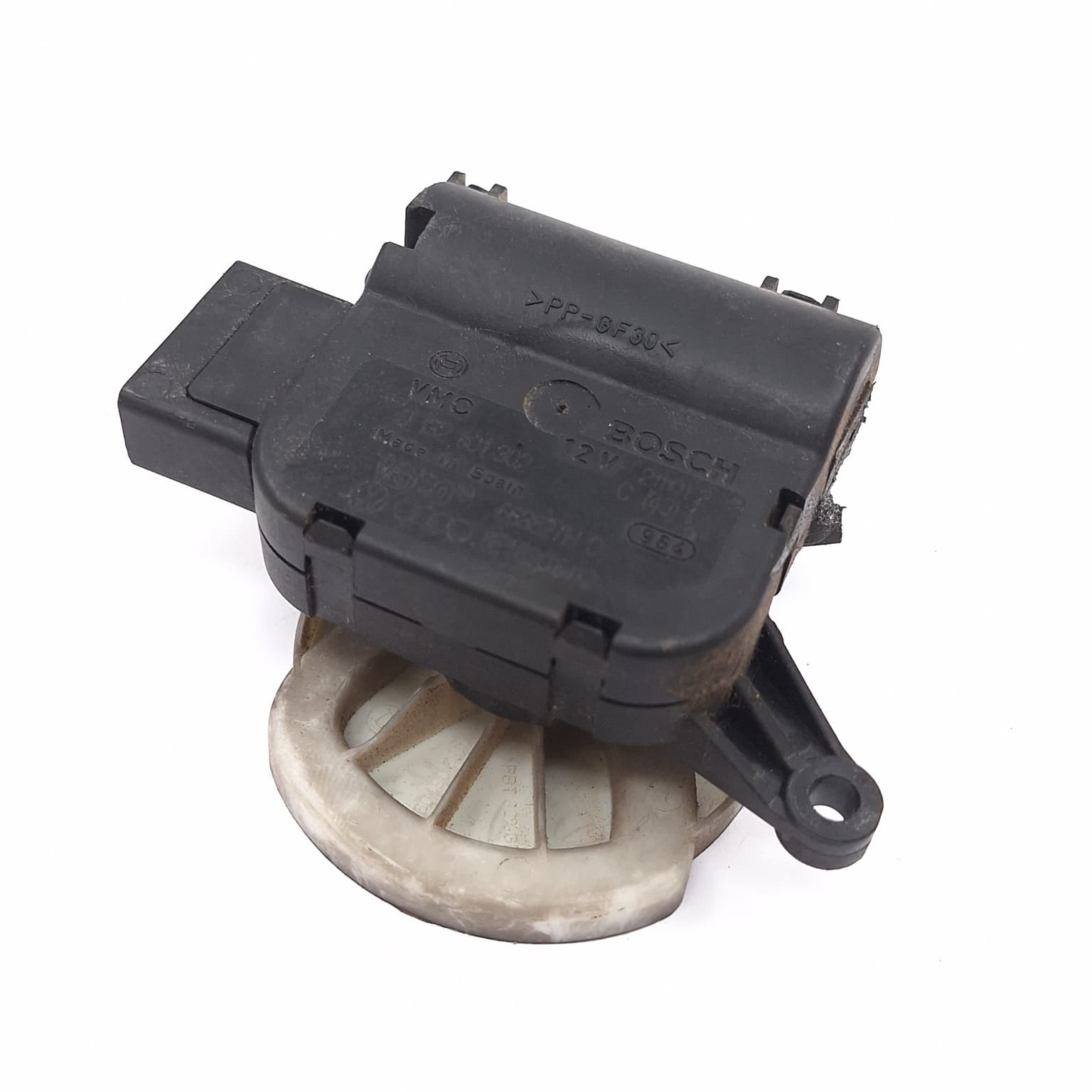 Electronic actuator Audi A4 B6 (8E) 2000–2004 2.5 TDI AYM 0132801302 – 1