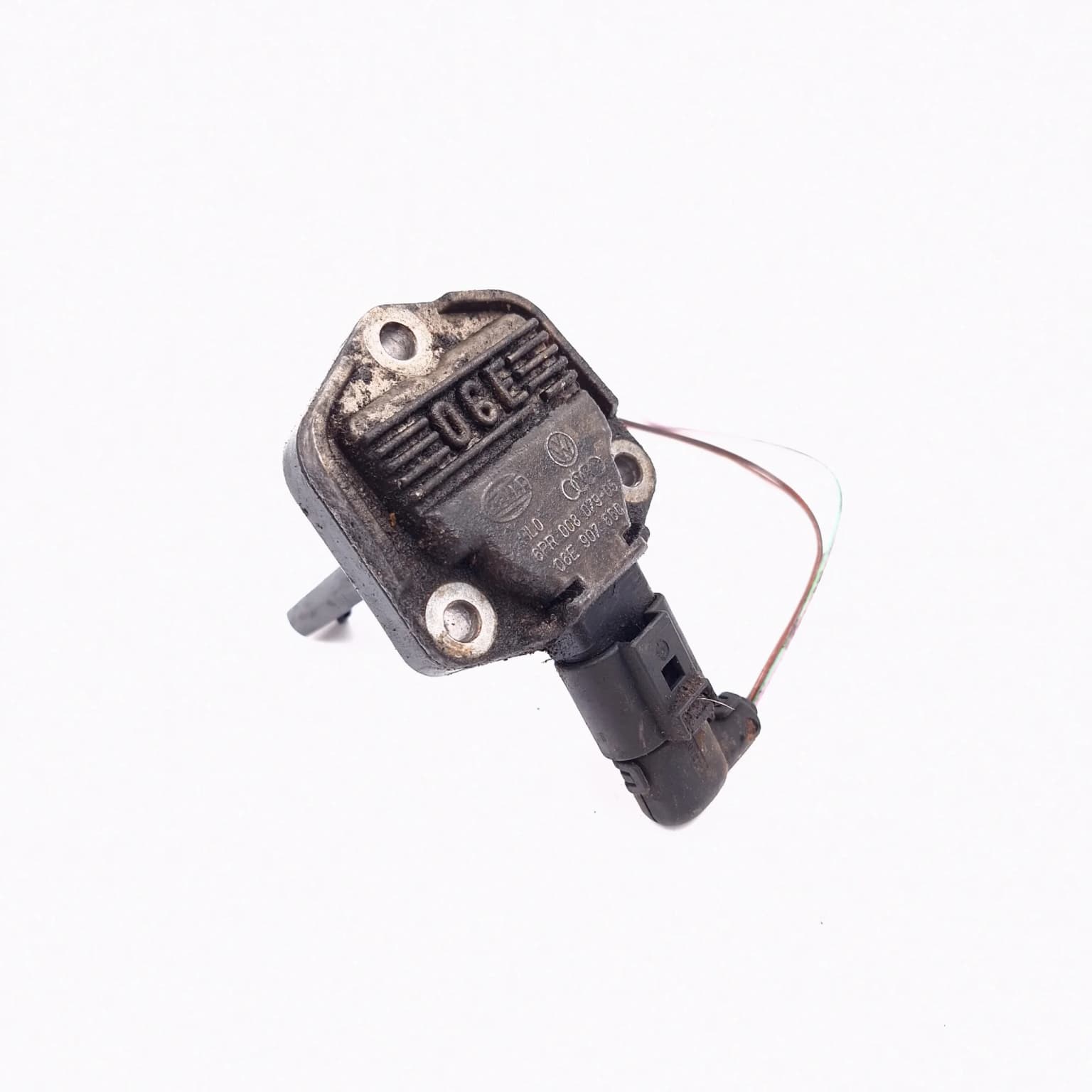 Oil level sensor Audi Q7 (4L) 2006–2015 3.0 TDI BUG 06E907660 – 1