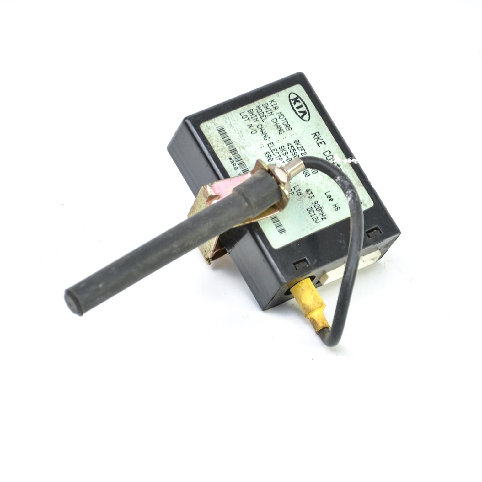 Control unit Kia CARENS 2 (FJ) 2002–2006 0K2F2677R0 – 1