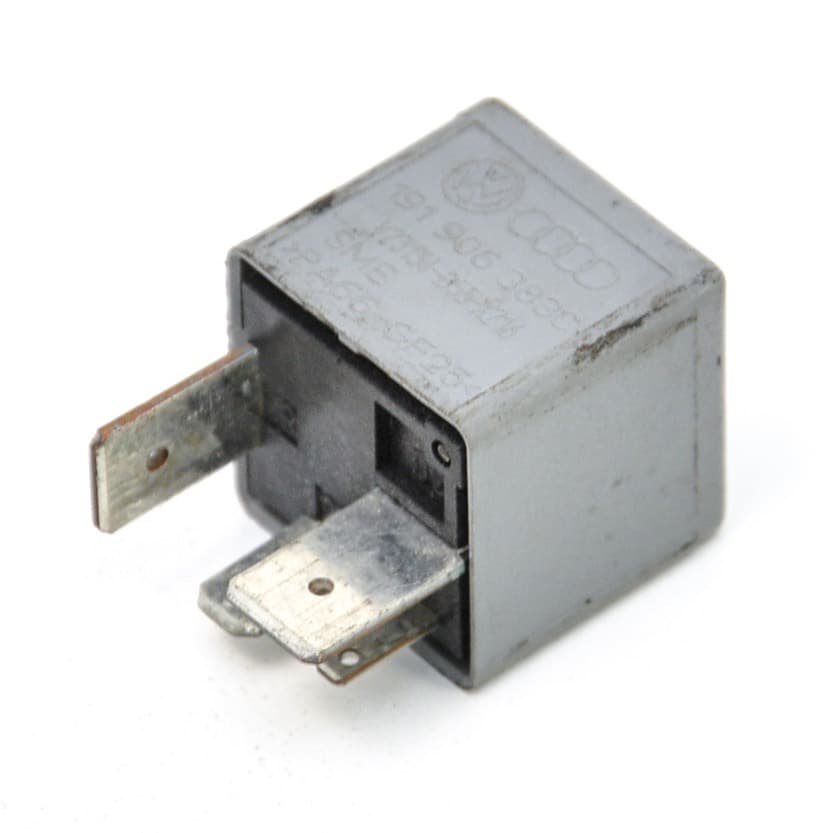 Relay Audi A4 B6 (8E) 2000–2004 1919063830 – 1