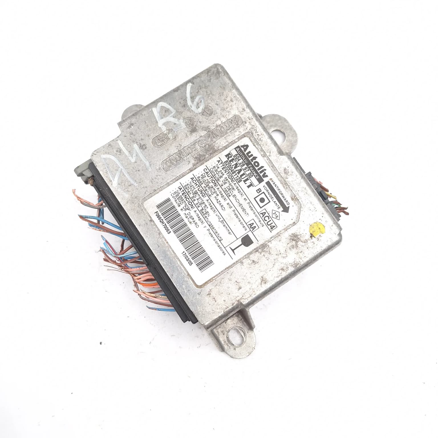 Airbag control module Renault MEGANE 2 2002–2010 8200481128 – 1