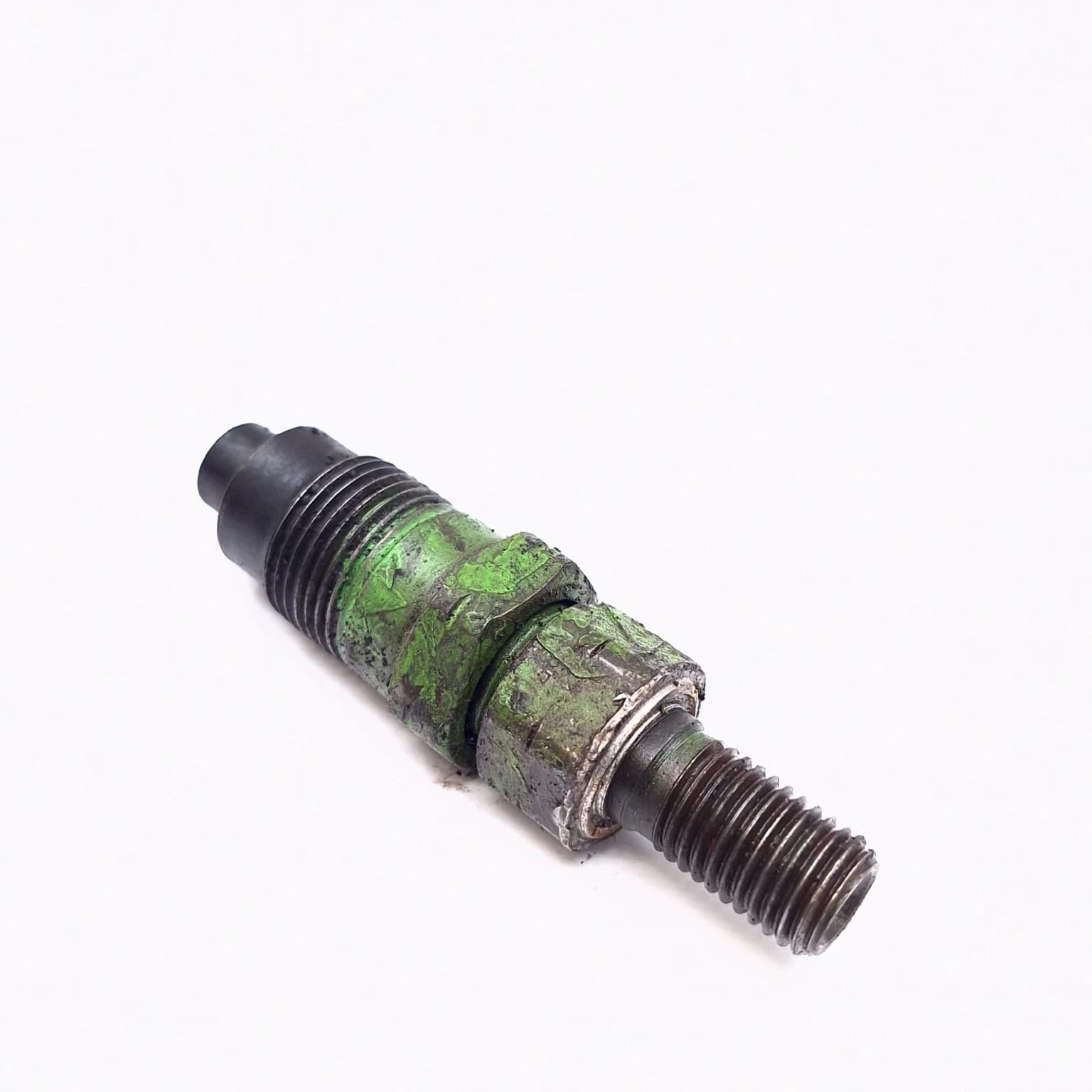 Fuel injector Mitsubishi PAJERO 2 (V20+) 1991–1999 2.5 TD 4WD (V24C, V24W) – 1