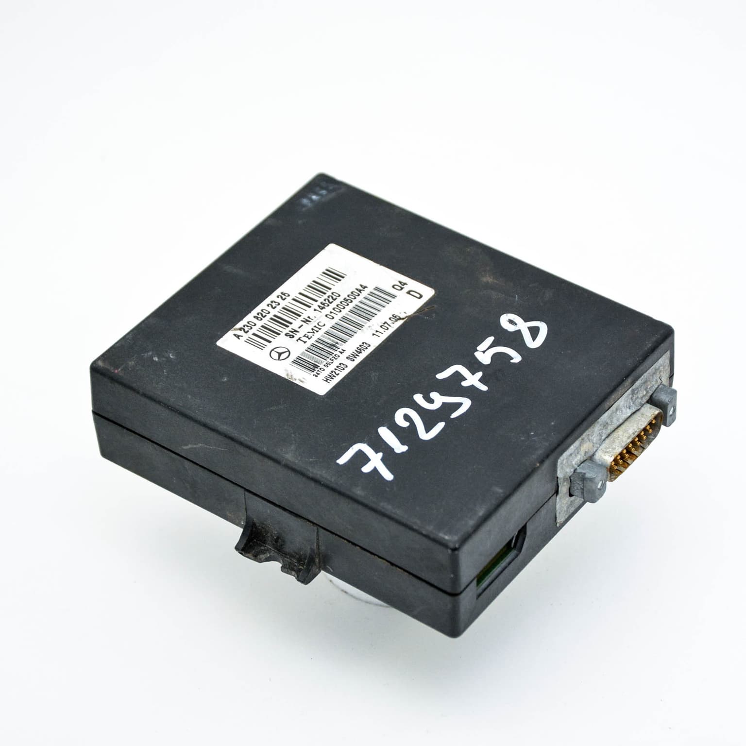 Comfort control module Mercedes-Benz S-CLASS (W220) 1998–2005 A2308202326 – 1