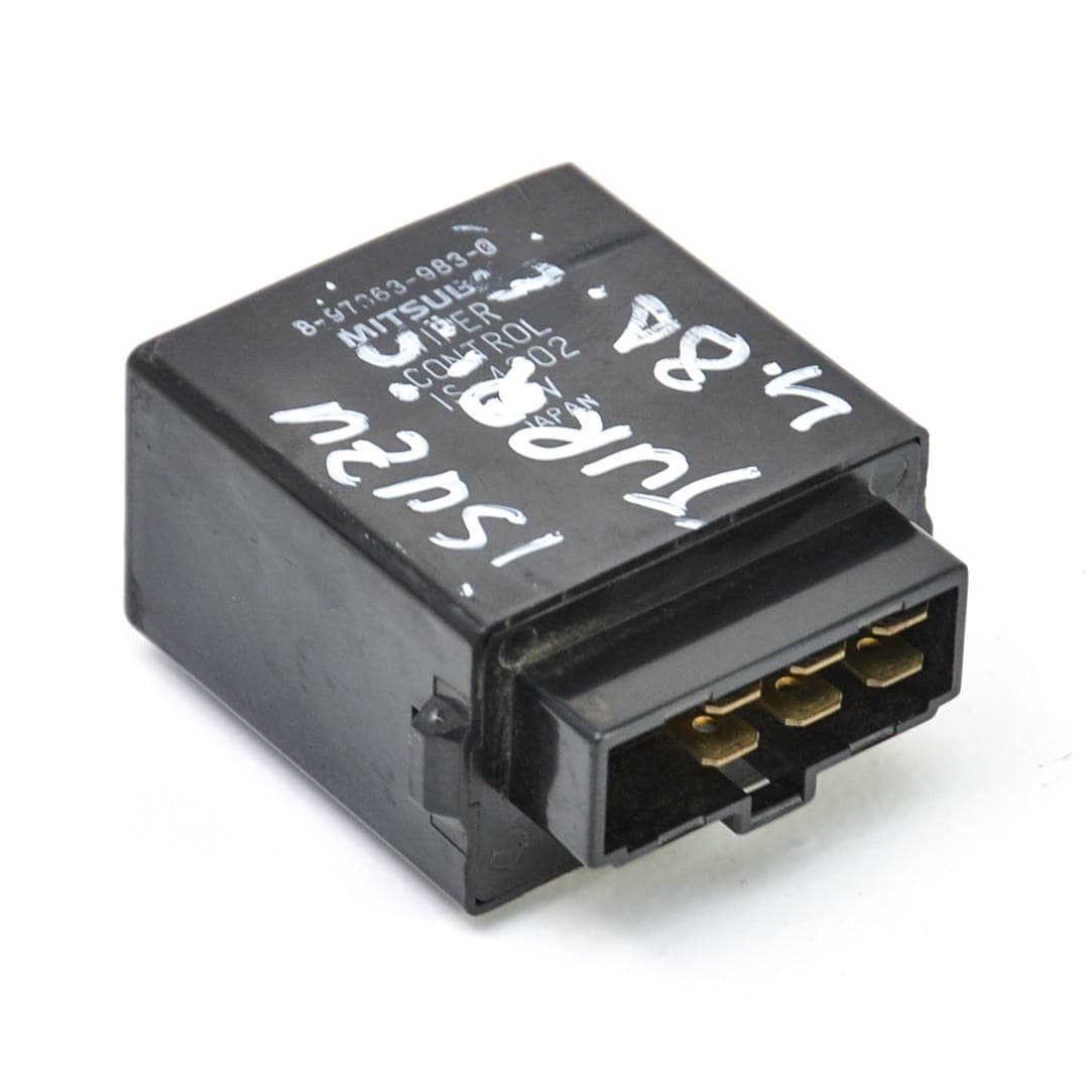 Control unit Isuzu Turquoise 2000–2022 4.8 D 4HE1-XS 8973639830 – 1