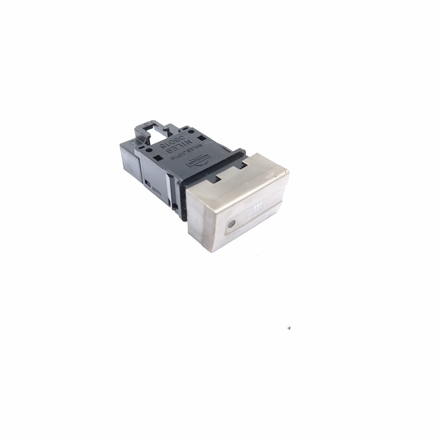Hazard light switch Nissan X-TRAIL (T30) 2001–2007 2.0 4x4 QR20DE 06016 – 1