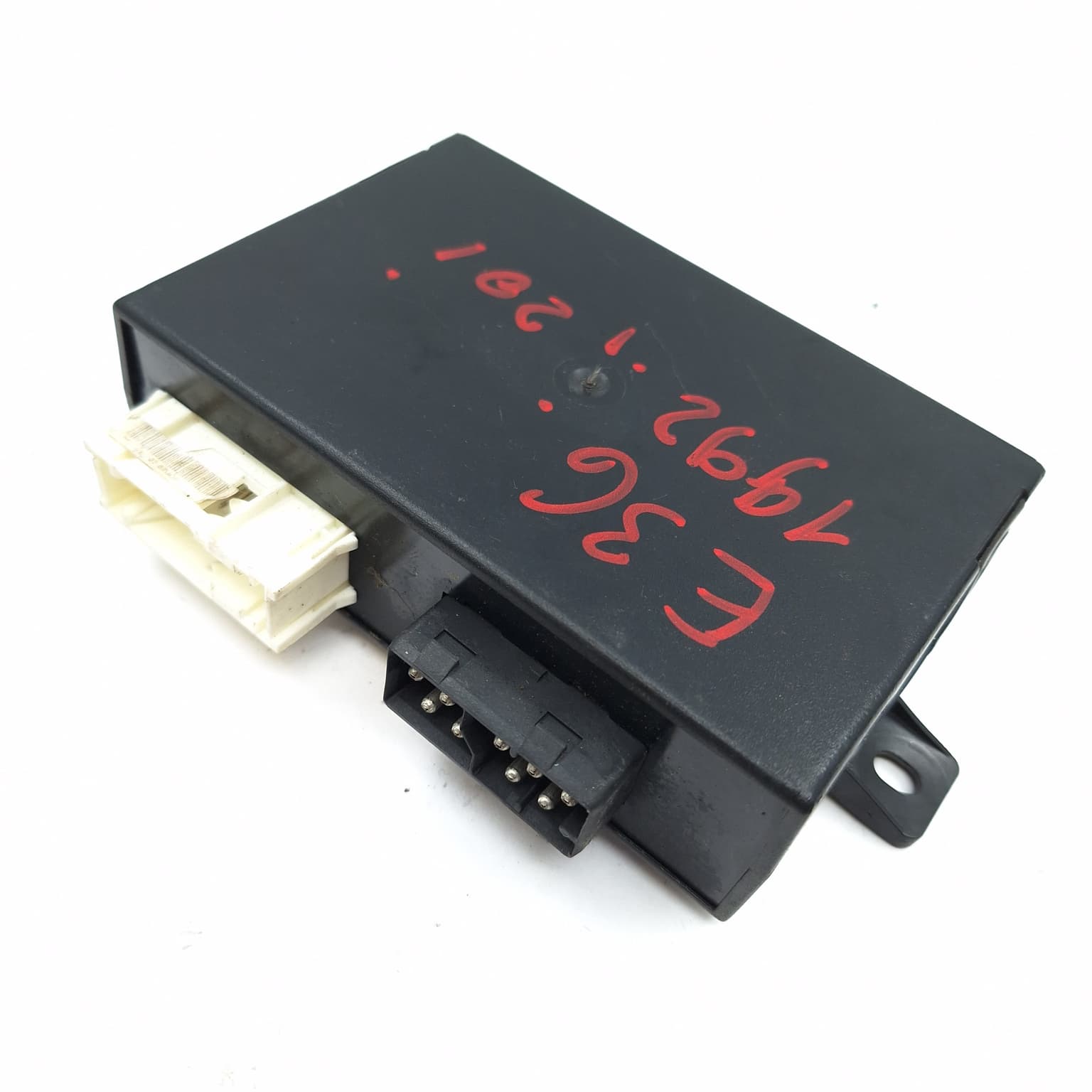 Calculateur BMW 5 (E39) 1995–2004 8353569 – 1