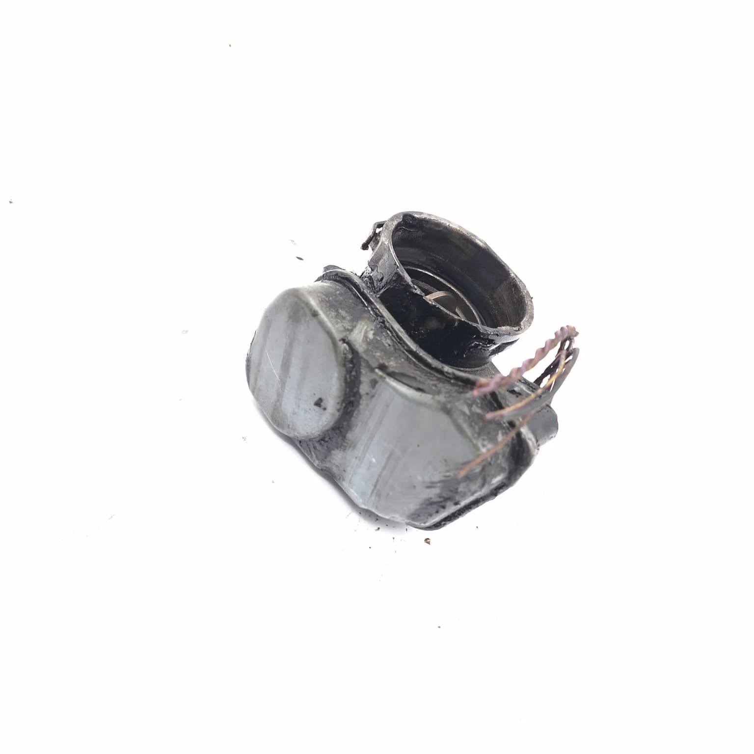 Throttle valve VW PASSAT B6 2005–2010 2.0 TDI BMR 03G128063B – 1