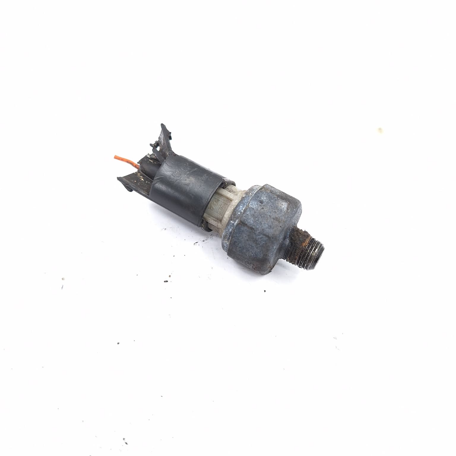 Oil pressure sensor Kia Picanto 3 2017–2024 1.0 i G3LA – 1