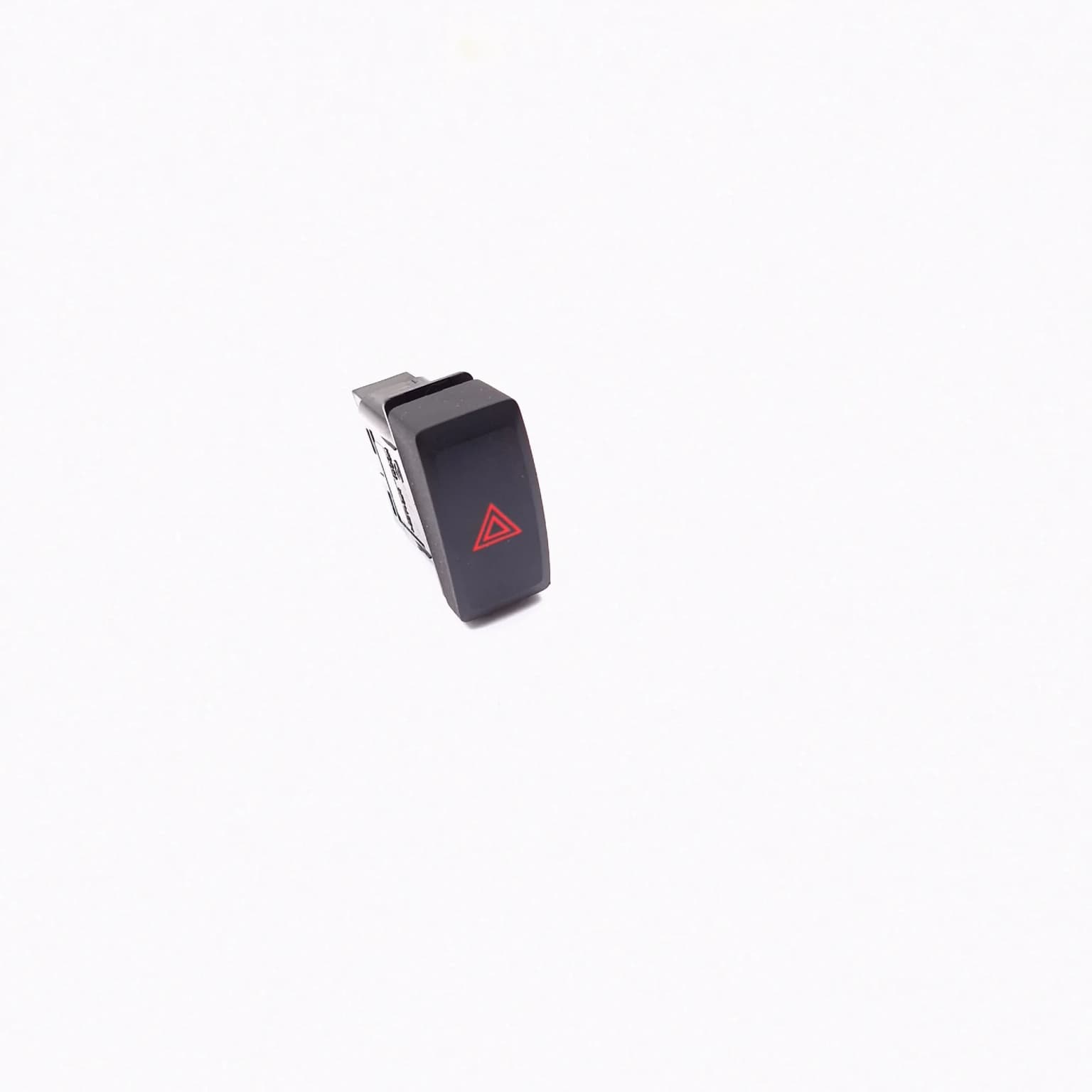 Hazard light switch Mazda 6 (GJ, GH) 2012+ 2.2 D SHY1 GKL1664H0 – 1