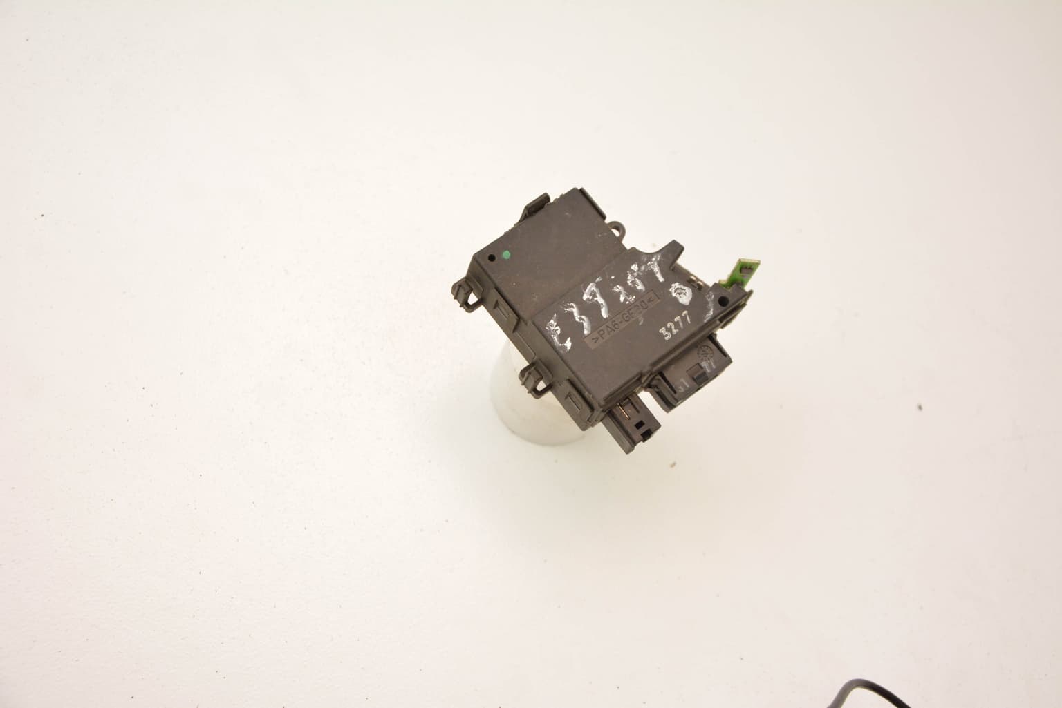 Control unit BMW 5 (E39) 1995–2004 8370810 – 1