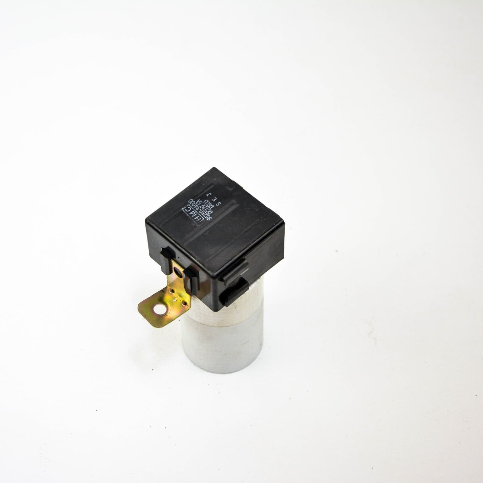 Control unit Hyundai SONATA Mk 3 (EF) 1998–2005 9525034000 – 1