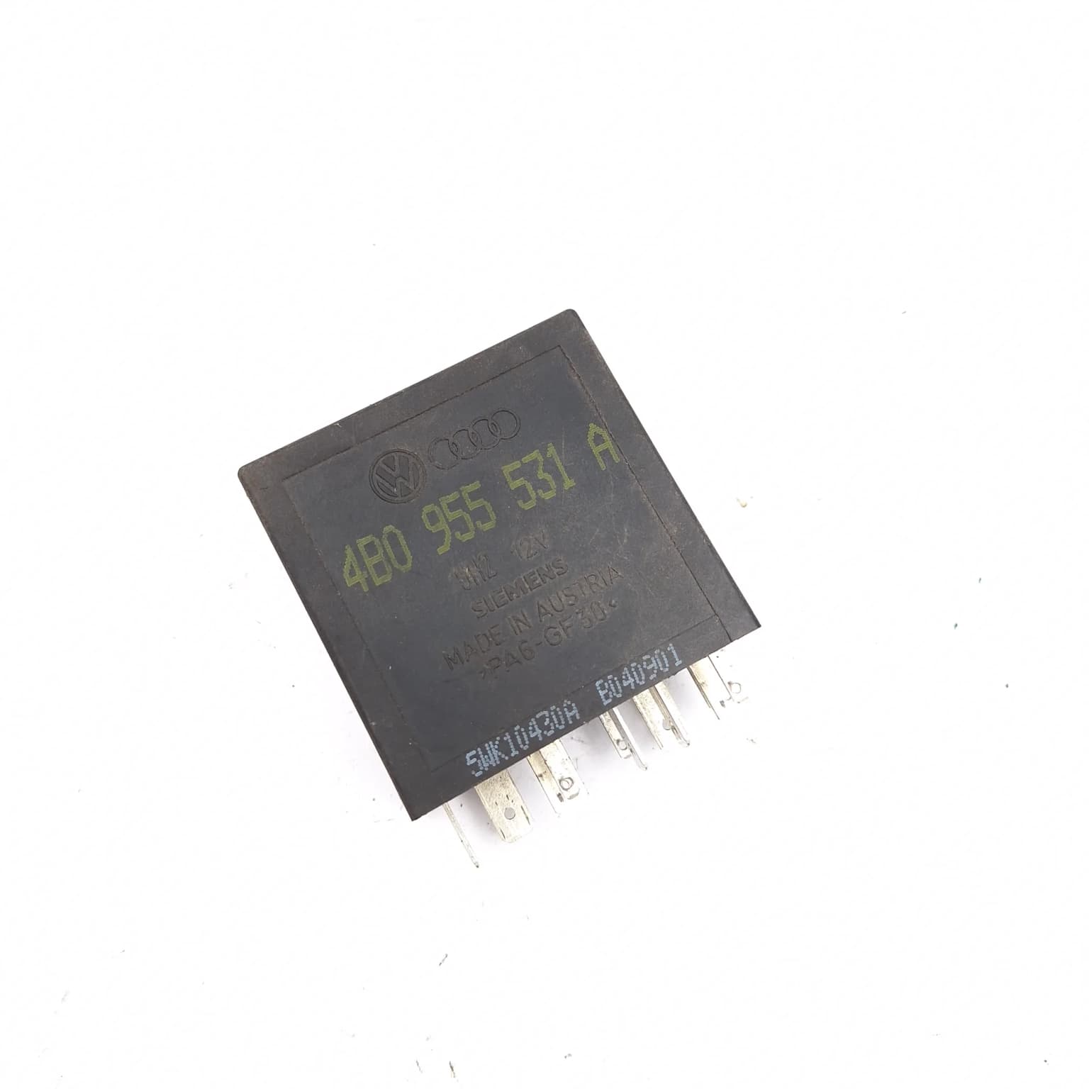 Relay VW NEW BEETLE 1998–2010 4B0955531A – 1