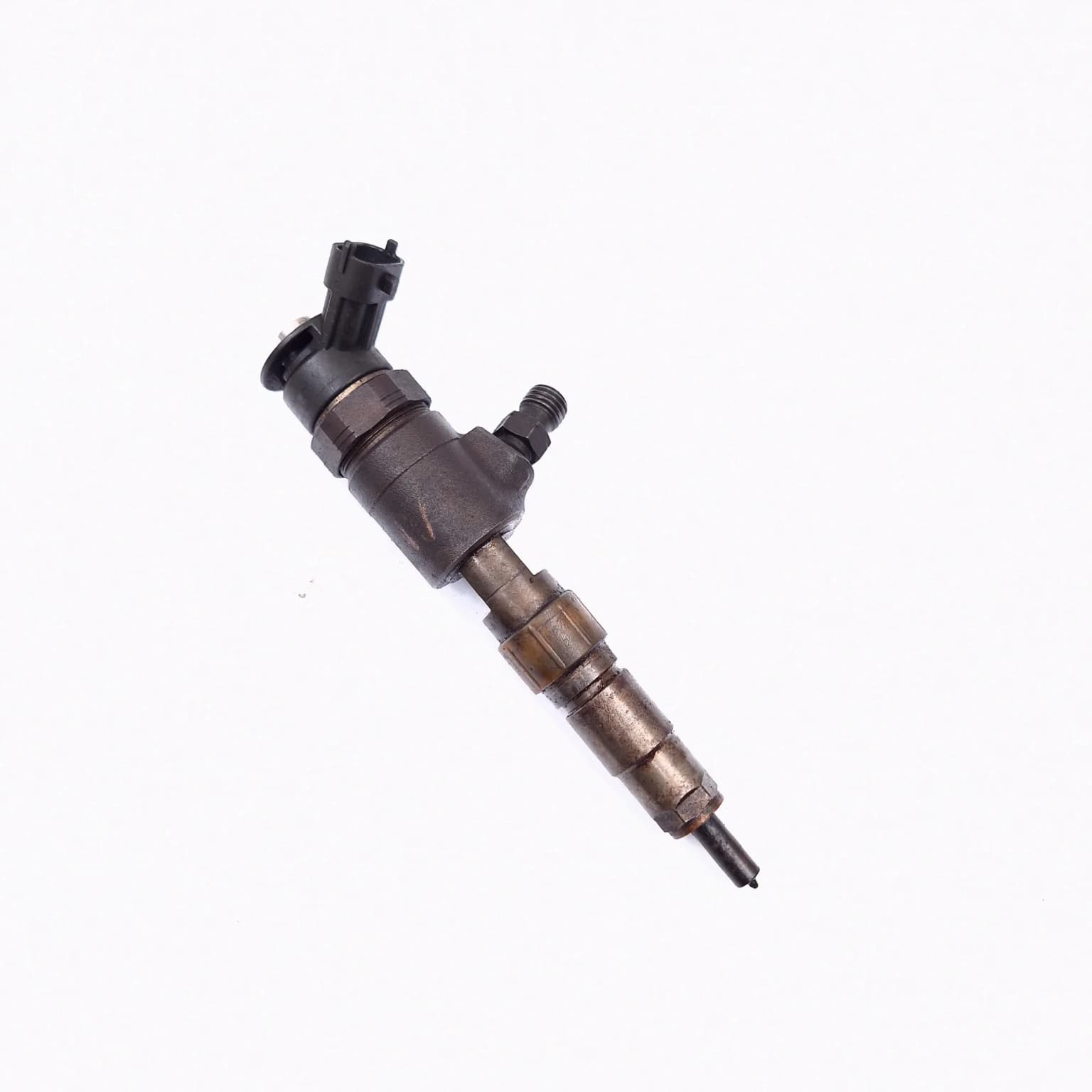Fuel injector Peugeot 308 (4A, 4C) 2007–2013 1.6 HDi 9HP (DV6DTED) 0445110340 – 1