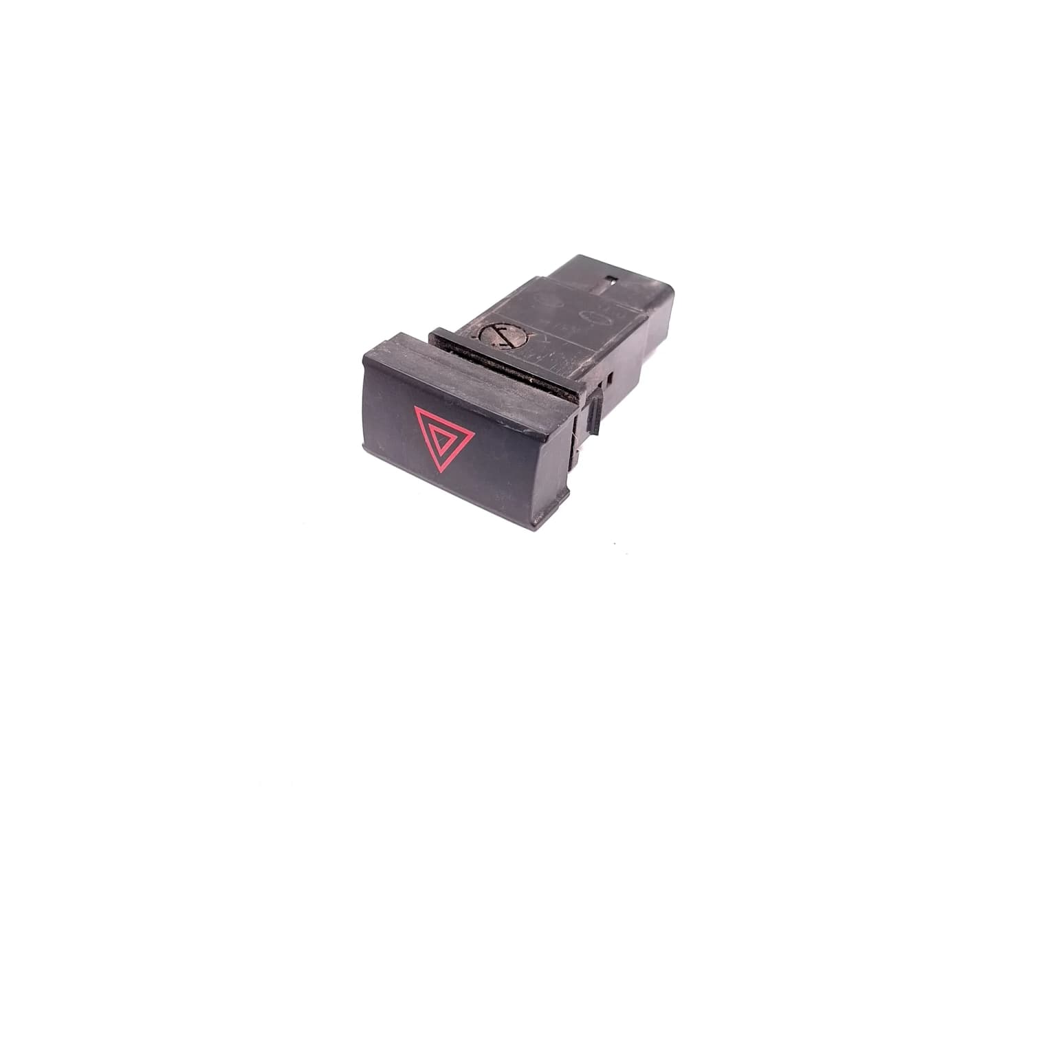 Hazard light switch Hyundai TUCSON (JM) 2004–2010 864W0140 – 1