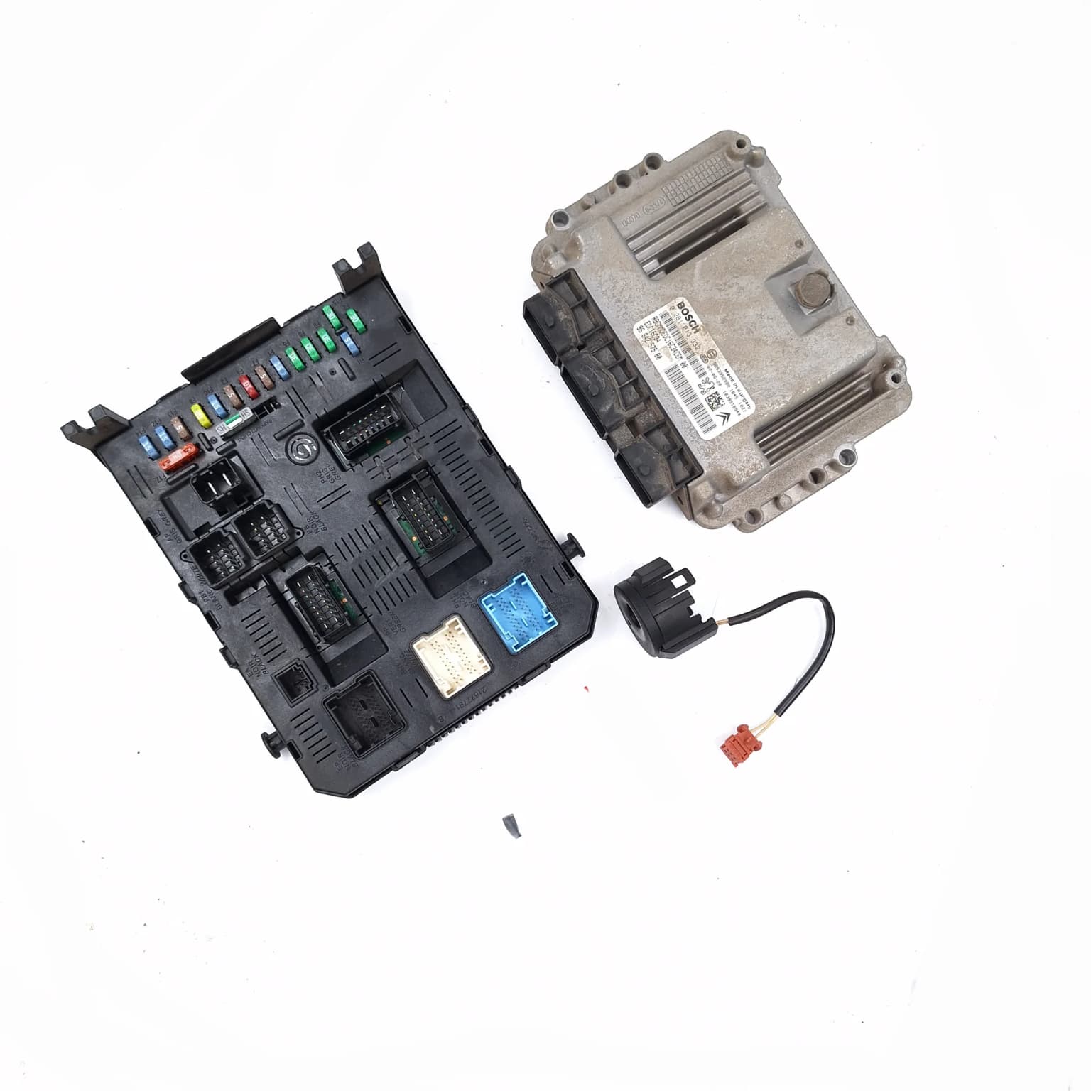 Ignition kit Peugeot 307 2001–2008 1.6 HDi 90 9HX (DV6ATED4) 0281013332 – 1