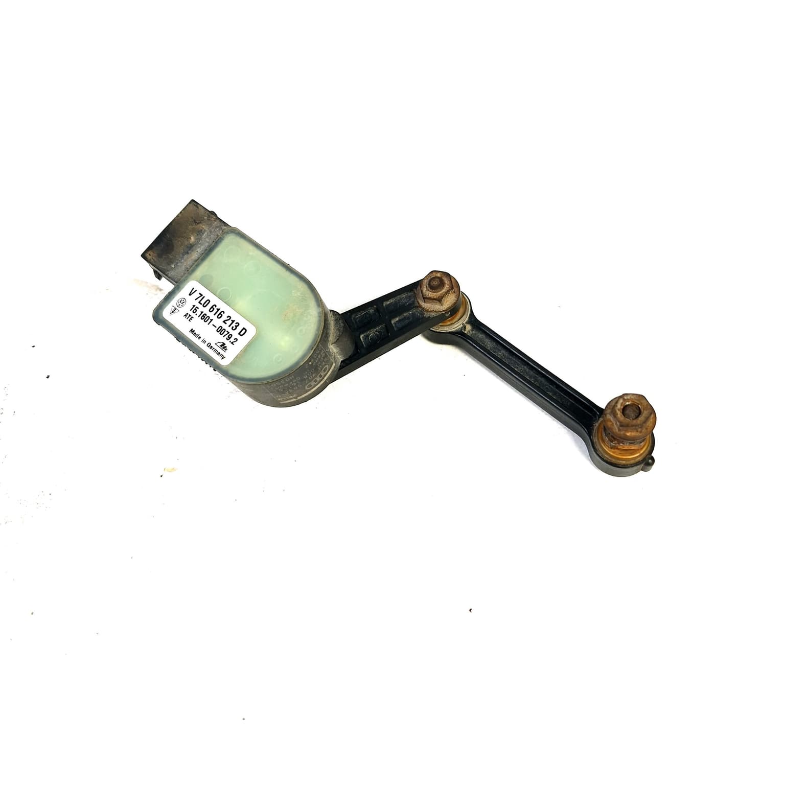 Suspension height sensor Audi A8 (4E) 2002–2009 7L0616213D – 1