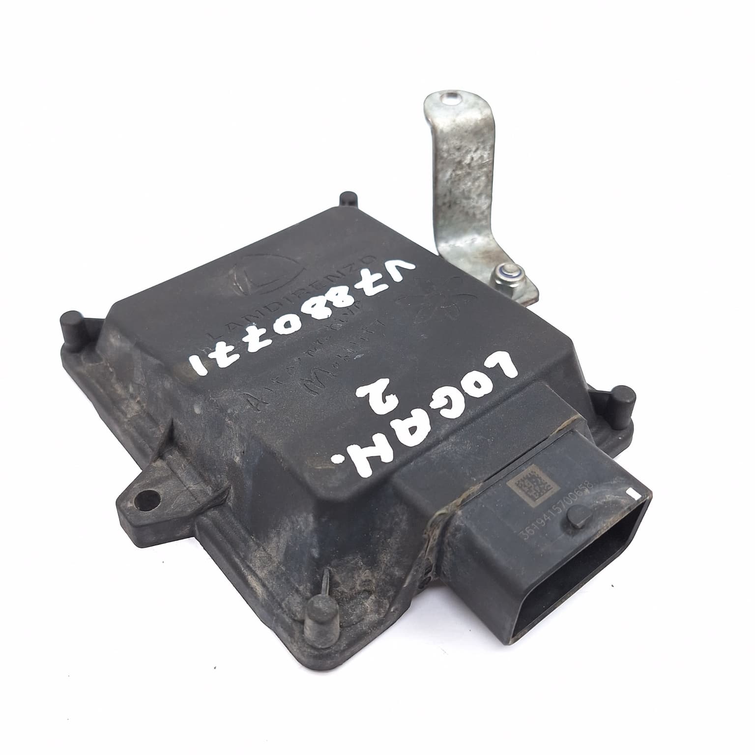 Calculateur Dacia LOGAN 2 2012–2020 TCe 90 H4B 400 616483000 – 1