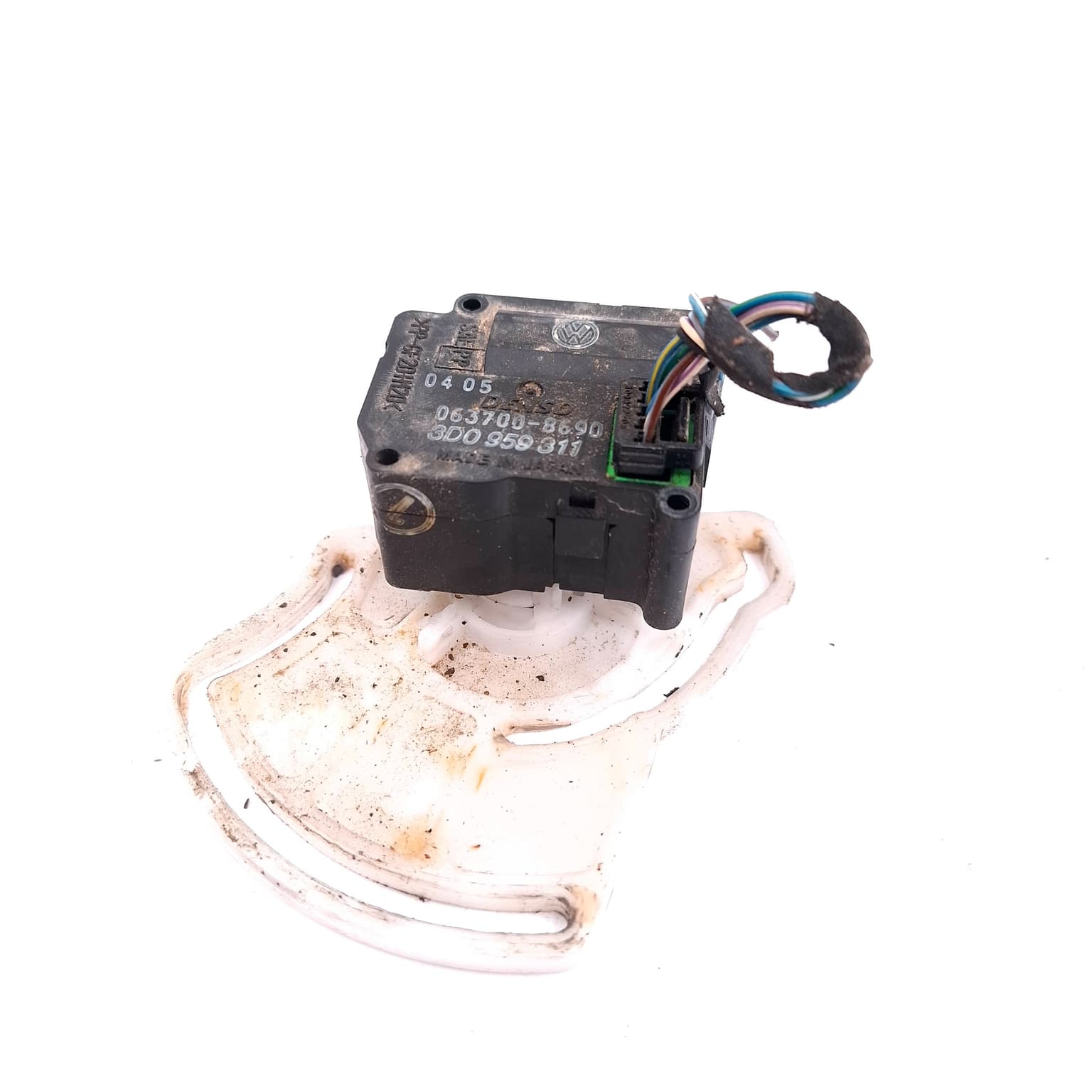 Electronic actuator VW PHAETON (3D) 2002–2016 3D0959311 – 1