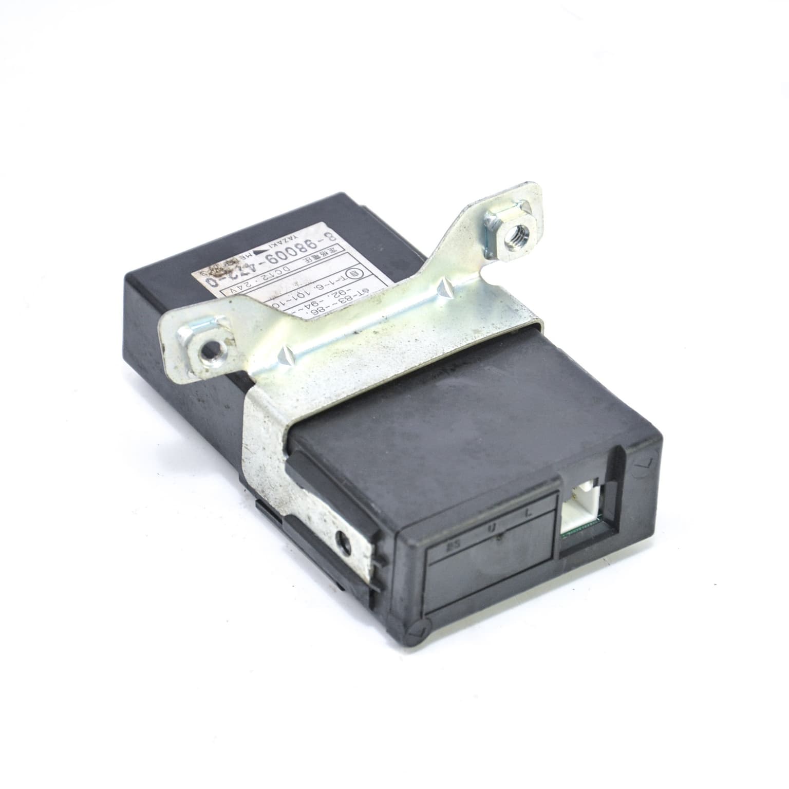 Control unit Isuzu Turquoise 2000–2022 8980094720 – 1