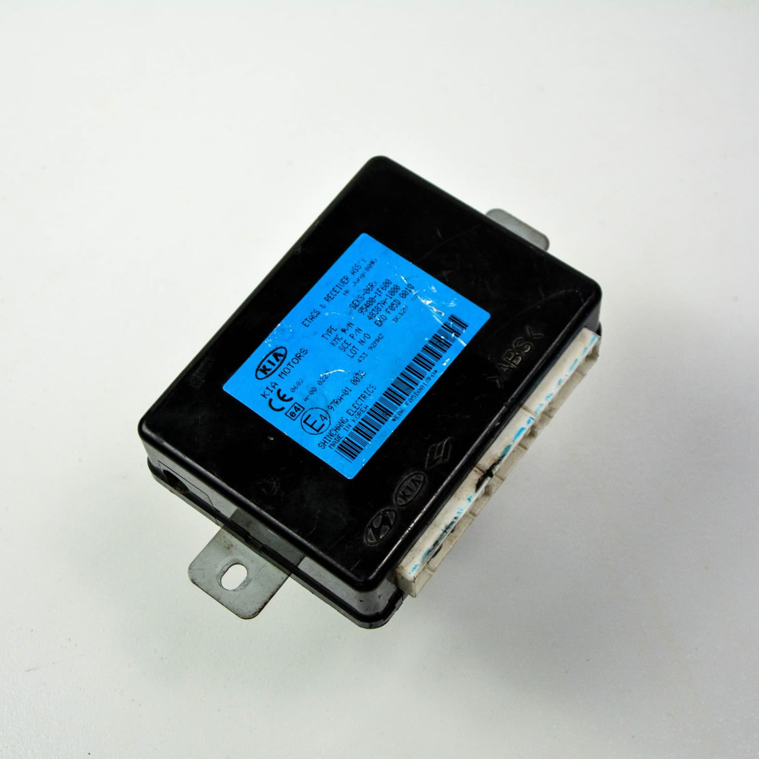 Calculateur Kia SPORTAGE (JE, KM) 2004–2010 954001F600 – 1