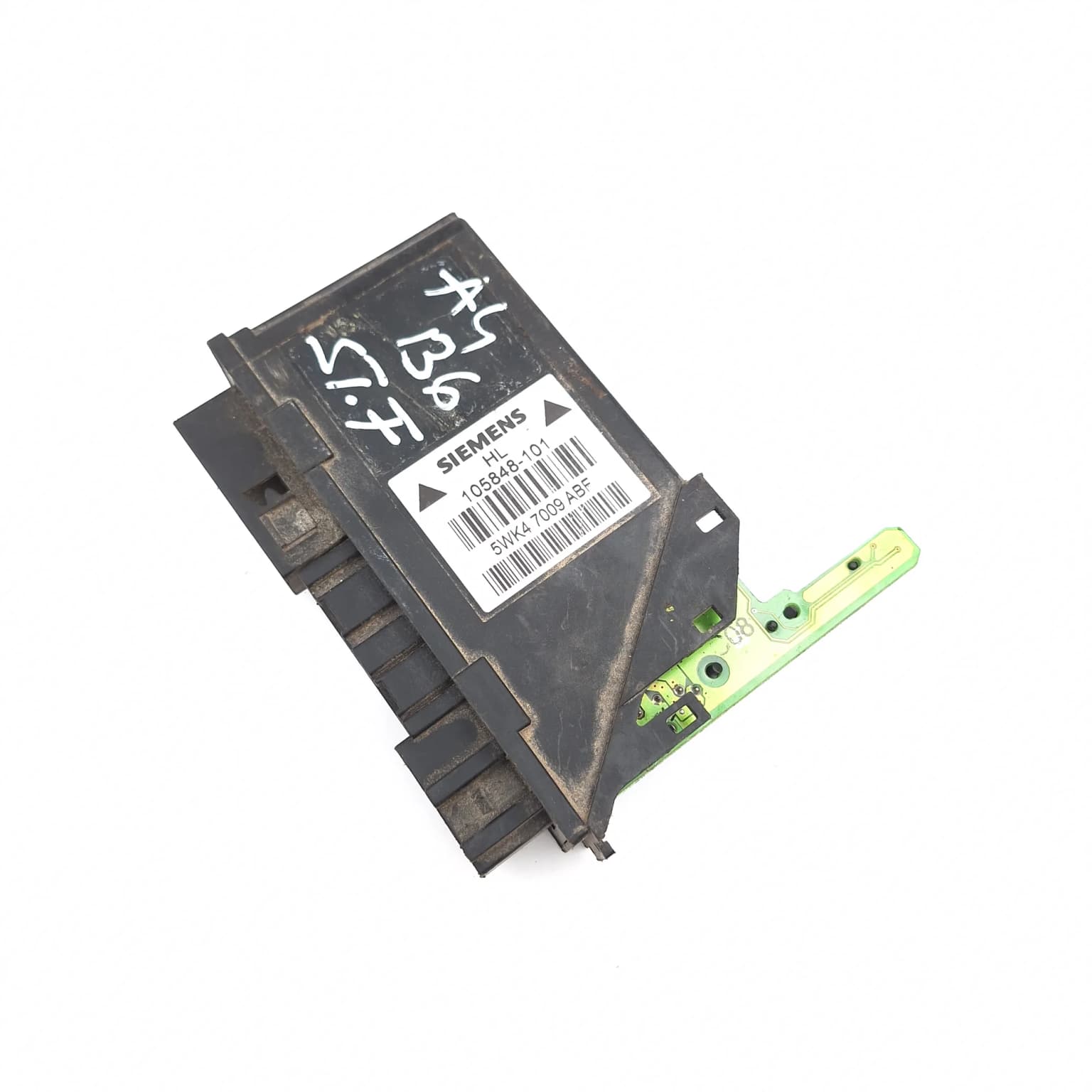 Calculateur Audi A4 B6 (8E) 2000–2004 2.5 TDI 105848101 – 1