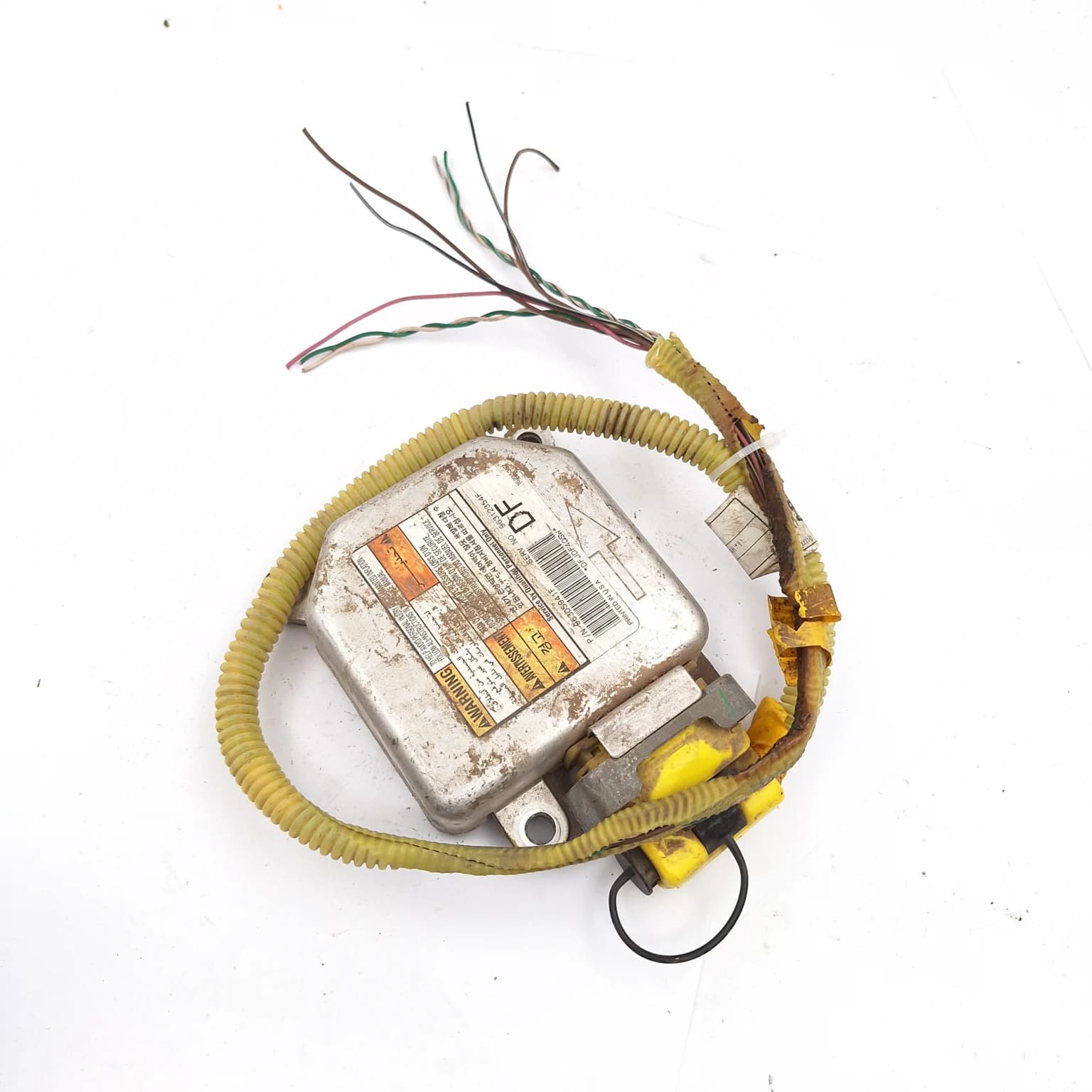 Airbag control module Daewoo NUBIRA 1 (KLAJ) 1997–2000 96305941F – 1