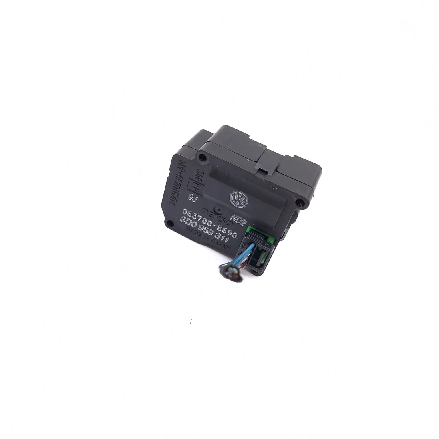 Electronic actuator VW PHAETON (3D) 2002–2016 3.0 V6 TDI 4motion CEXA 3D0959311 – 1