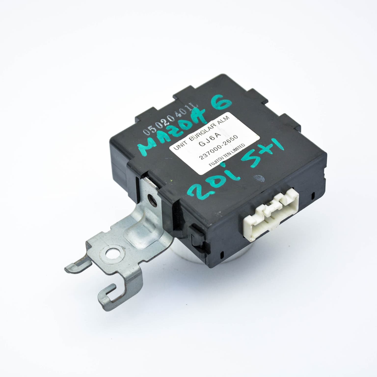 Calculateur Mazda 6 (GG) 2002–2008 2370002650 – 1