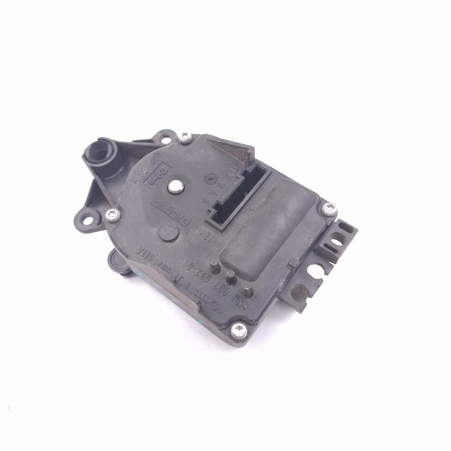 Electronic actuator VW GOLF 4 1997–2004 1J1907511A – 1