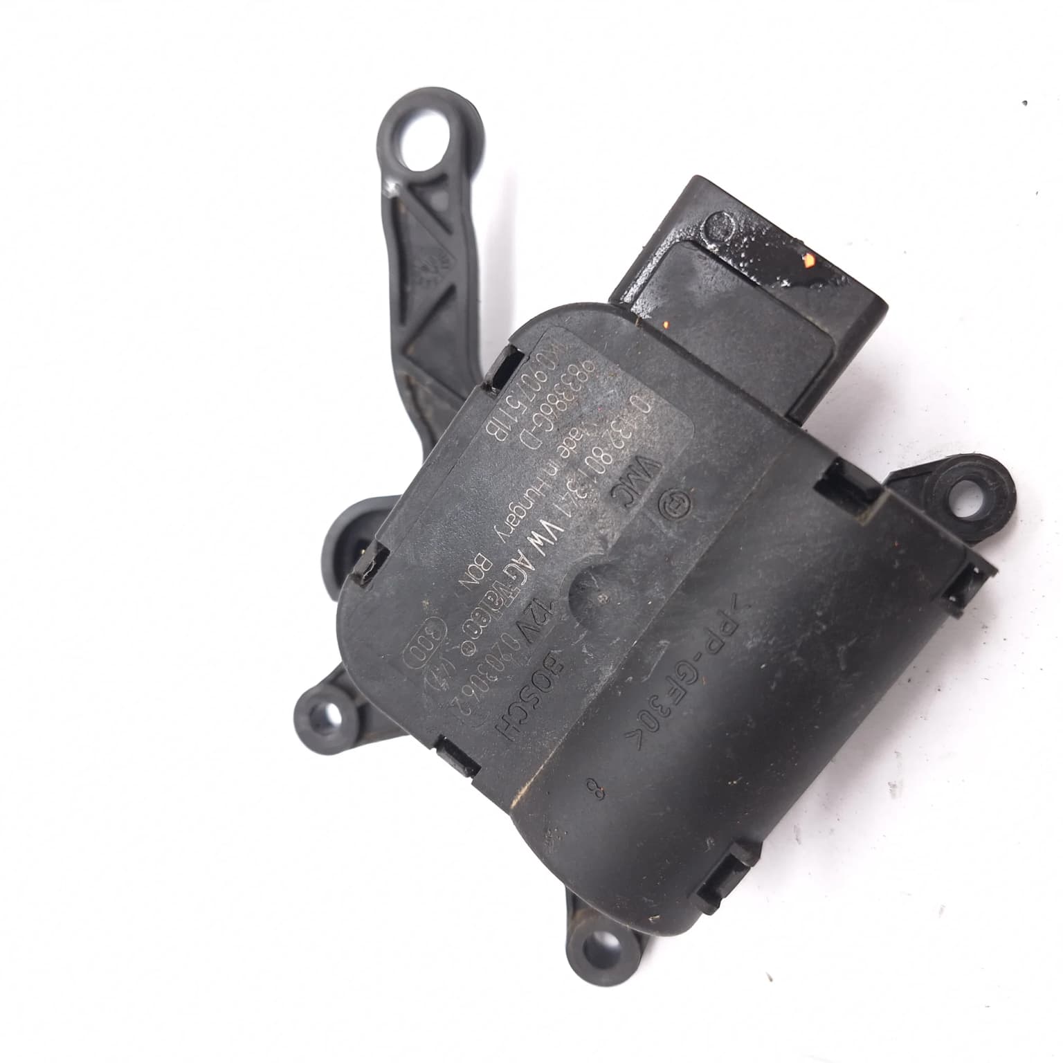 Electronic actuator VW GOLF 5 2003–2009 0132801341 – 1
