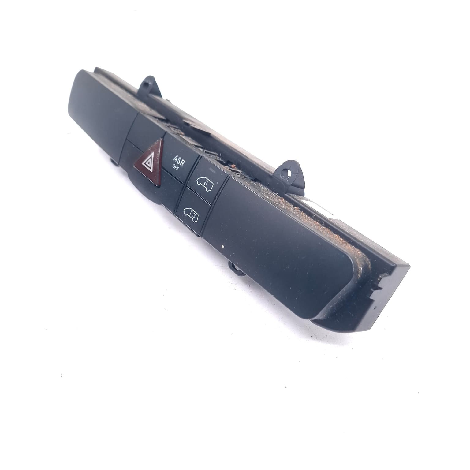 Hazard light switch Mercedes-Benz SPRINTER (W906) 2006–2018 313 CDI (906.731, 906.733, 906.735) OM 651.955 A9068701010 – 1