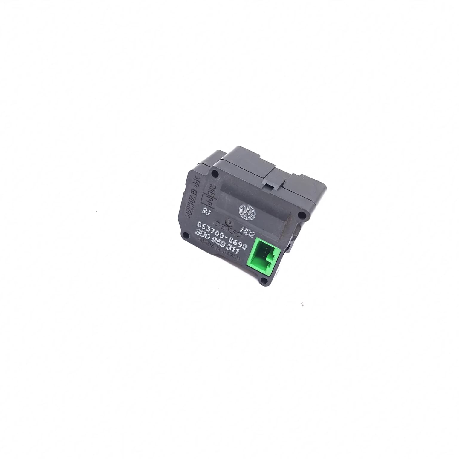 Electronic actuator VW PHAETON (3D) 2002–2016 3.0 V6 TDI 4motion CEXA 3D0959311 – 1