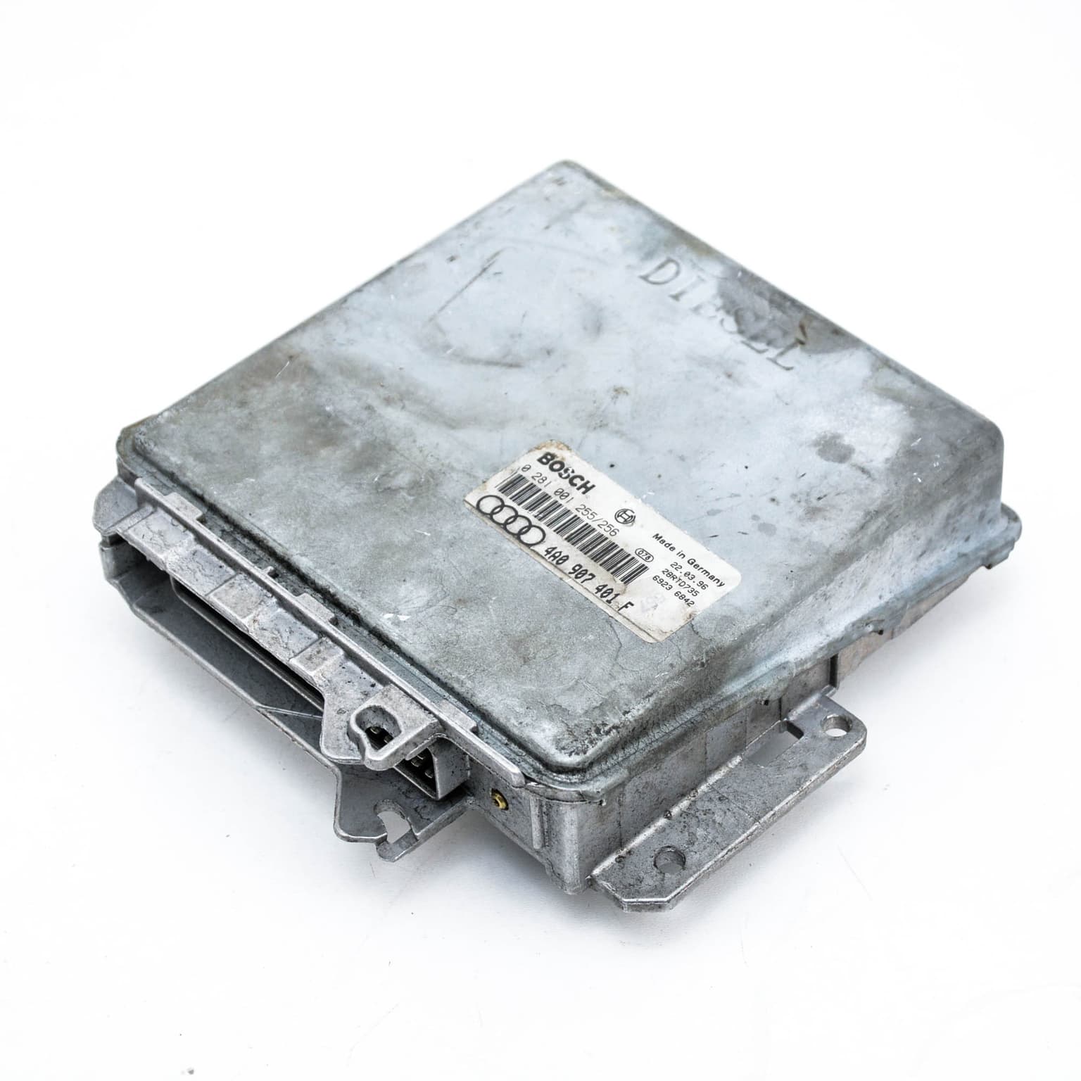 Engine control unit Audi A6 (4A, C4) 1994–1997 4A0907401F – 1