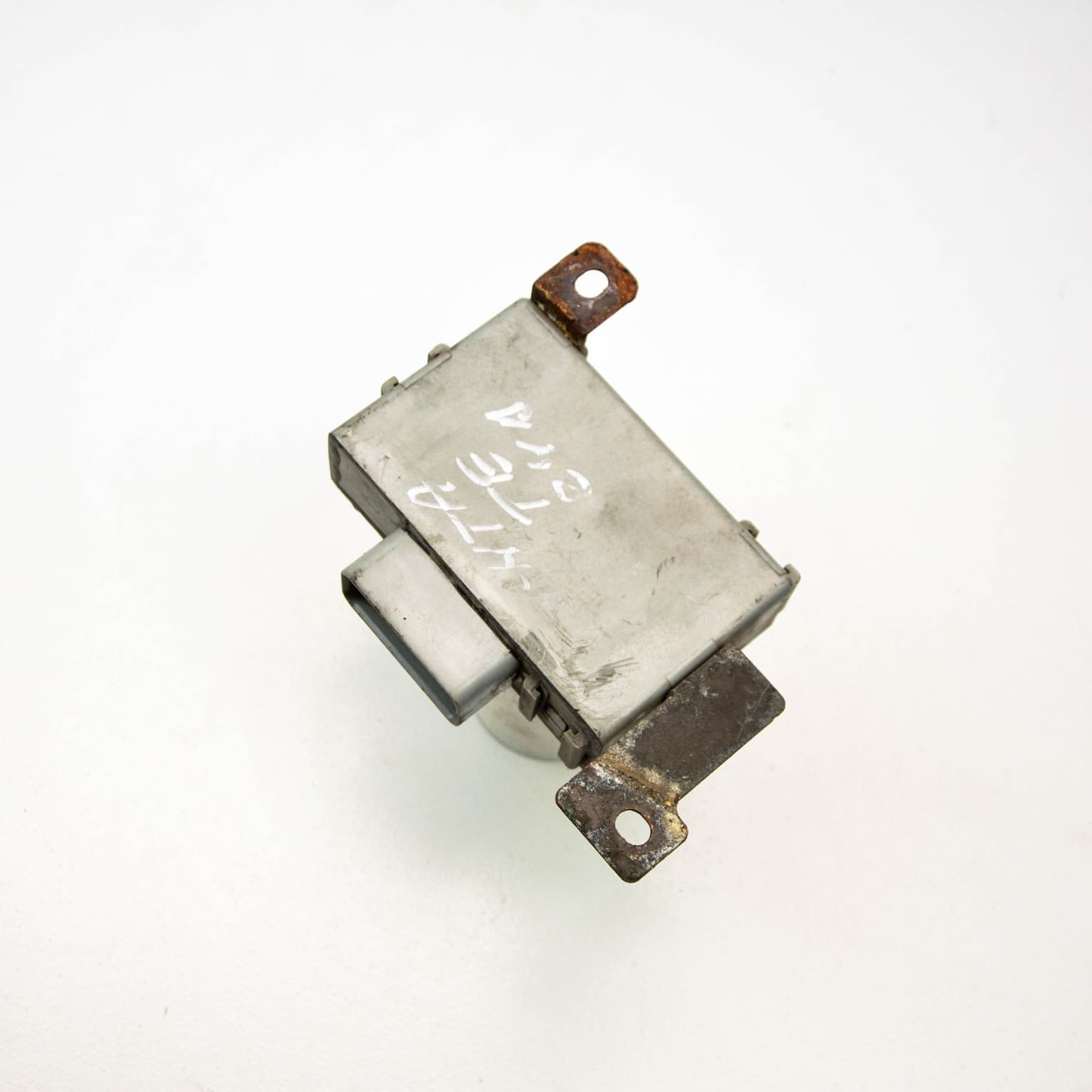 Control unit Hyundai SANTA FE 1 (SM) 2000–2006 – 1