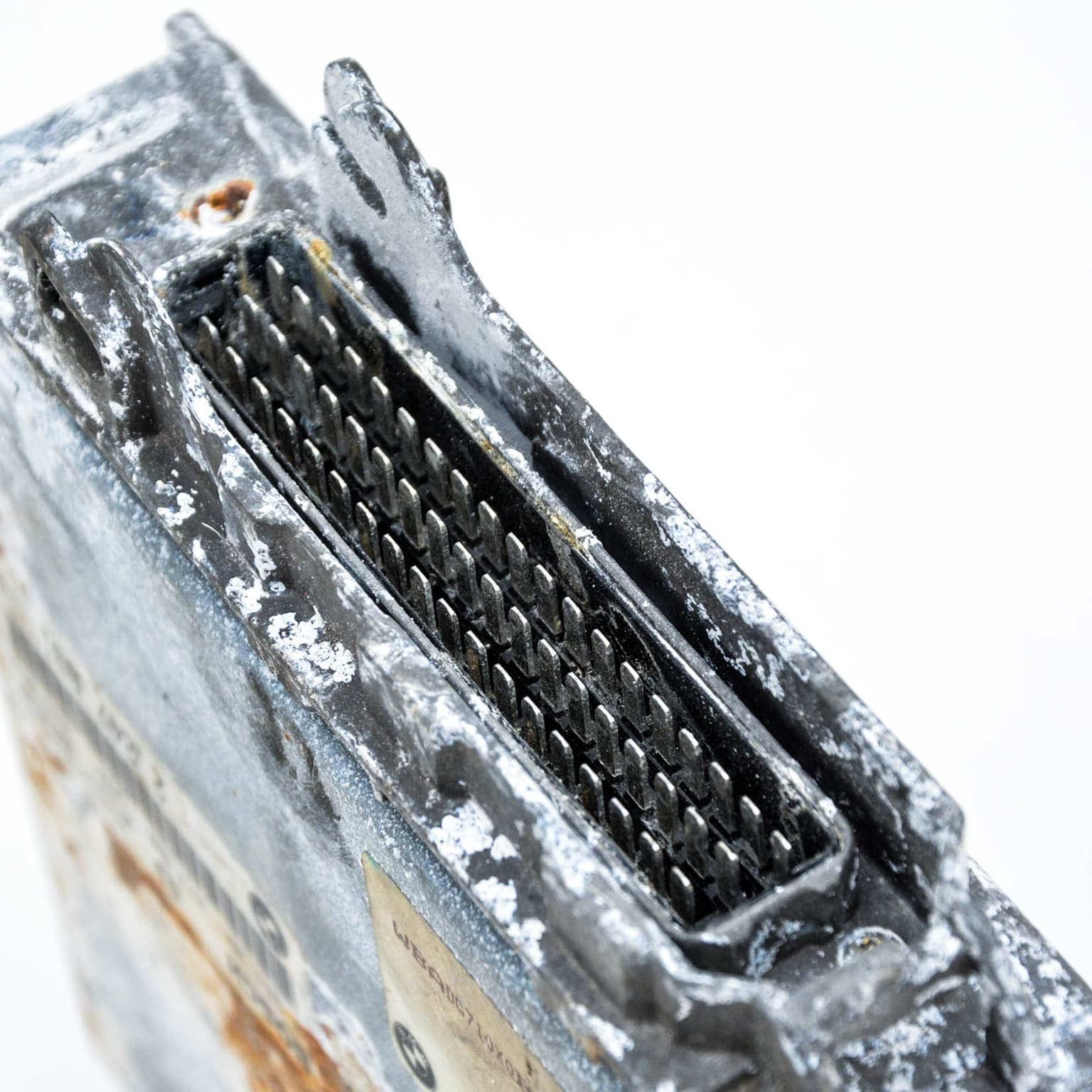 Engine control unit BMW 5 (E39) 1995–2004 0281001373 – 1