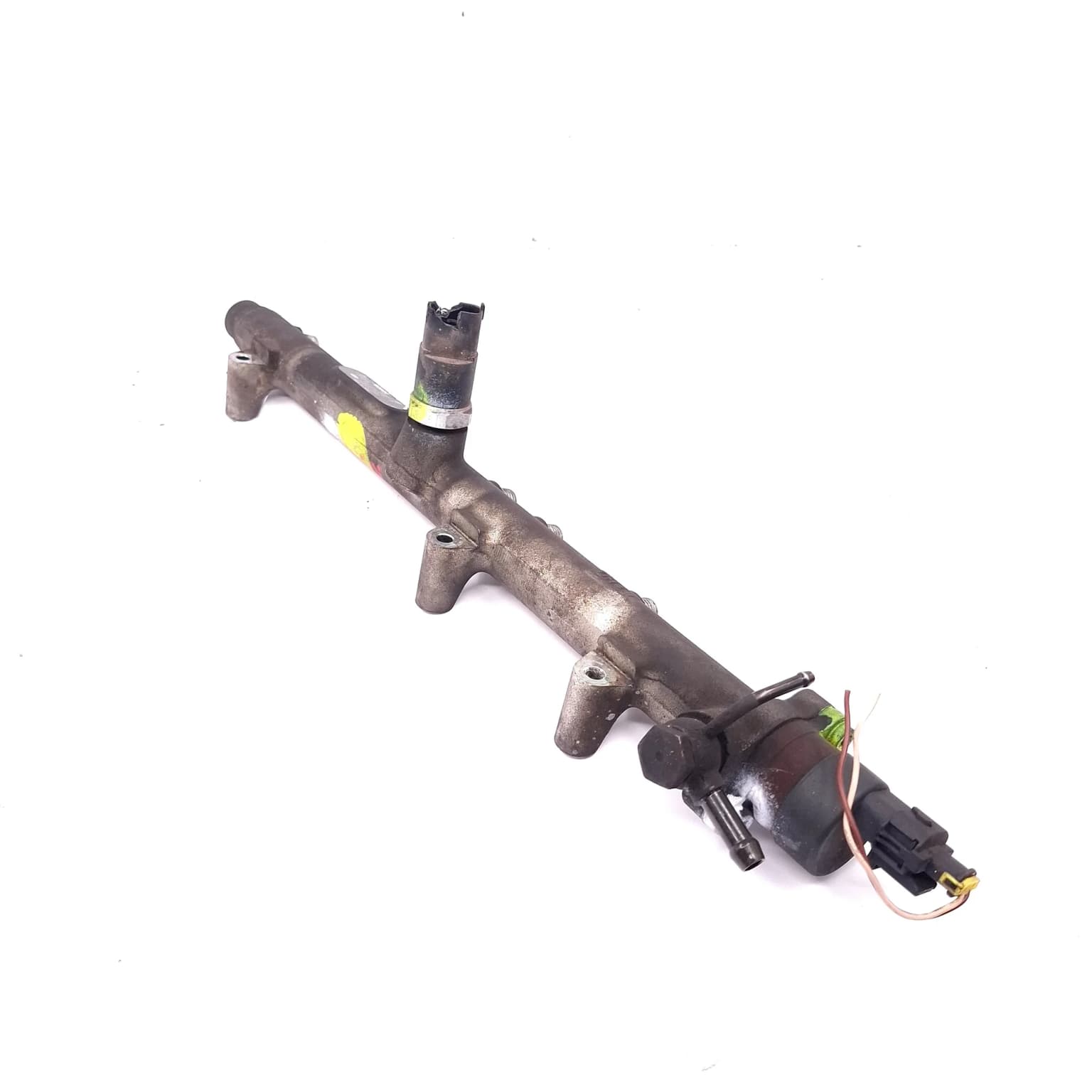 Fuel rail Hyundai TUCSON (JM) 2004–2010 2.0 CRDi 3140027001 – 1