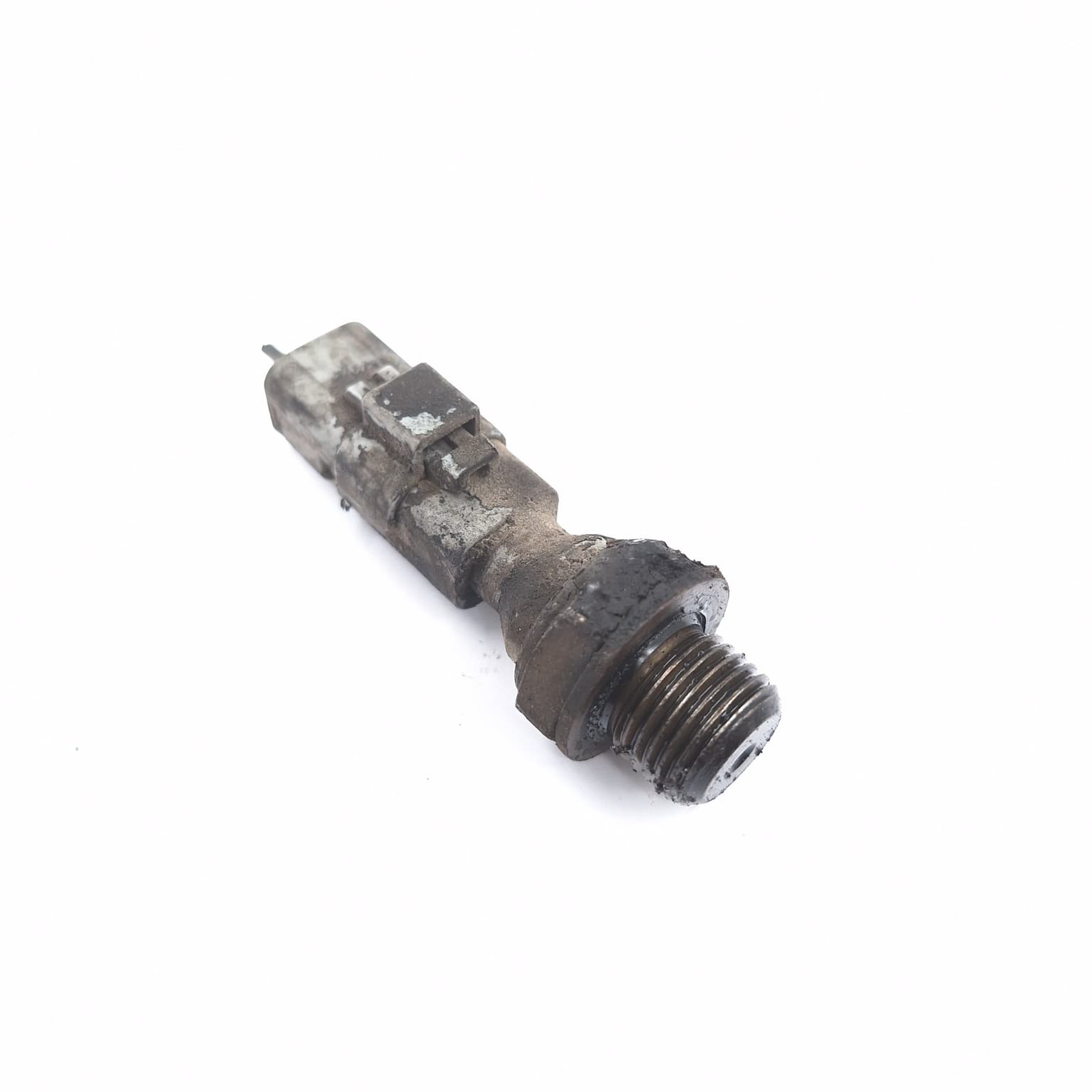 Oil pressure sensor Ford FIESTA Mk 5 2002–2008 1.6 TDCi HHJB – 1