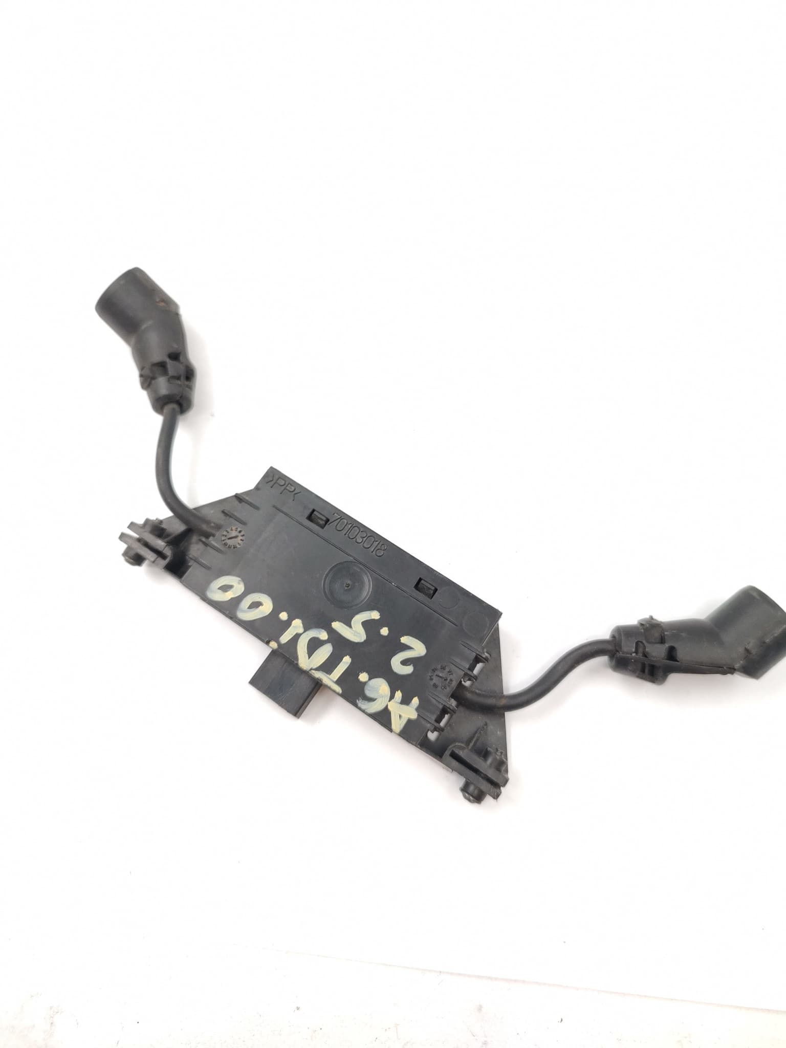 Sensor Audi A6 (4B, C5) 1997–2005 70103018 – 1